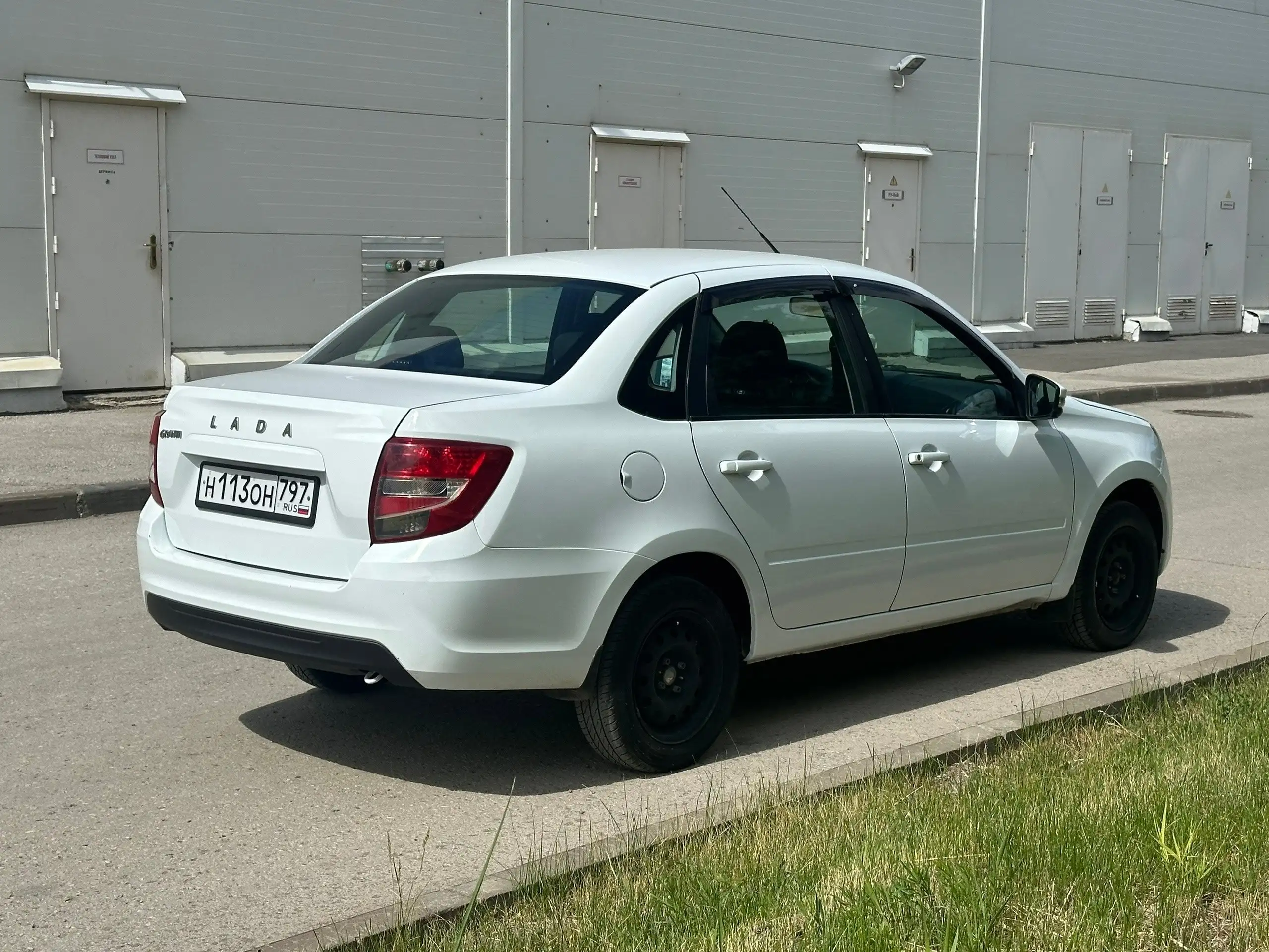Lada Granta 2023 - Авто в Самара