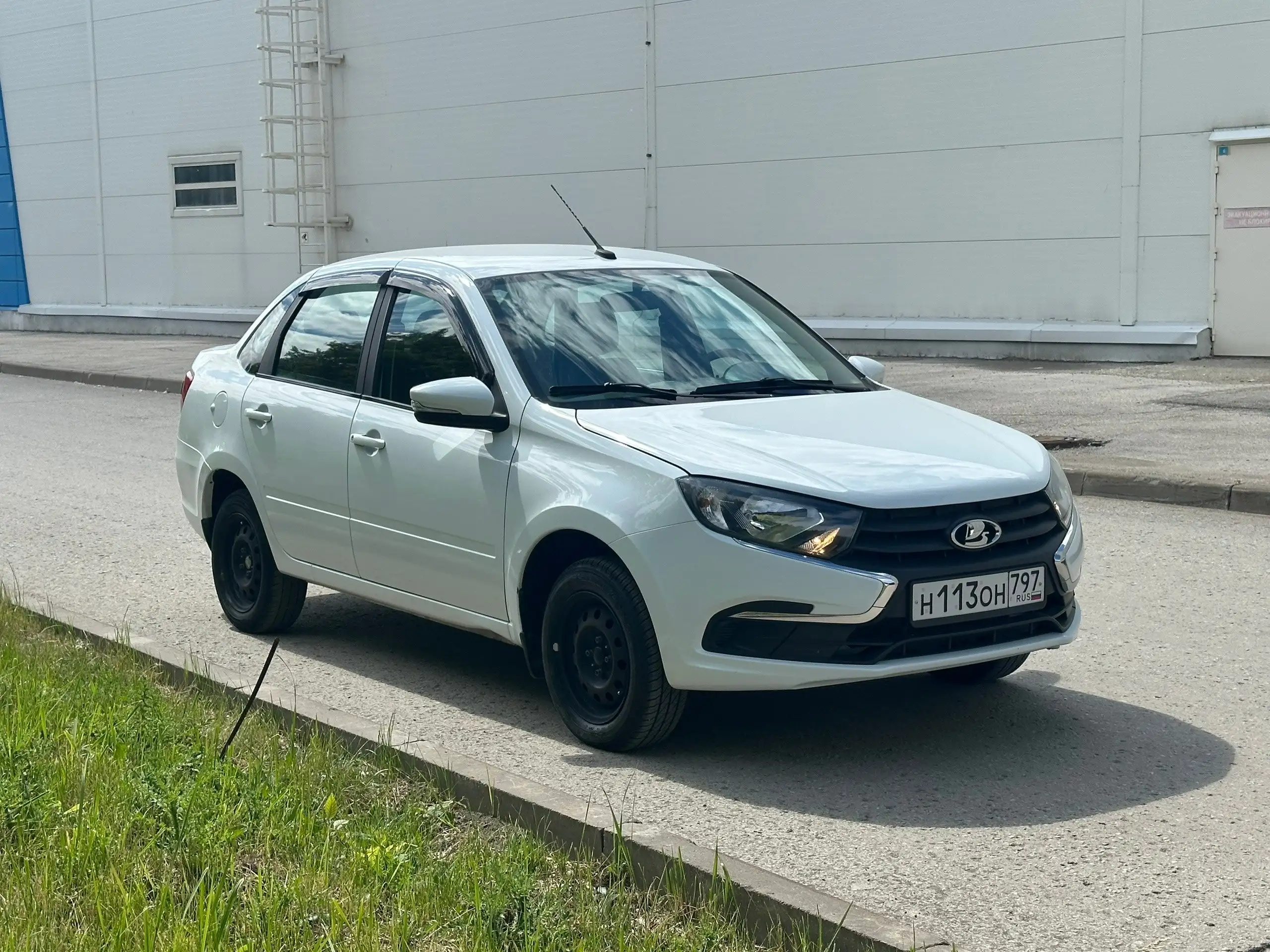 Lada Granta 2023 - Авто в Самара