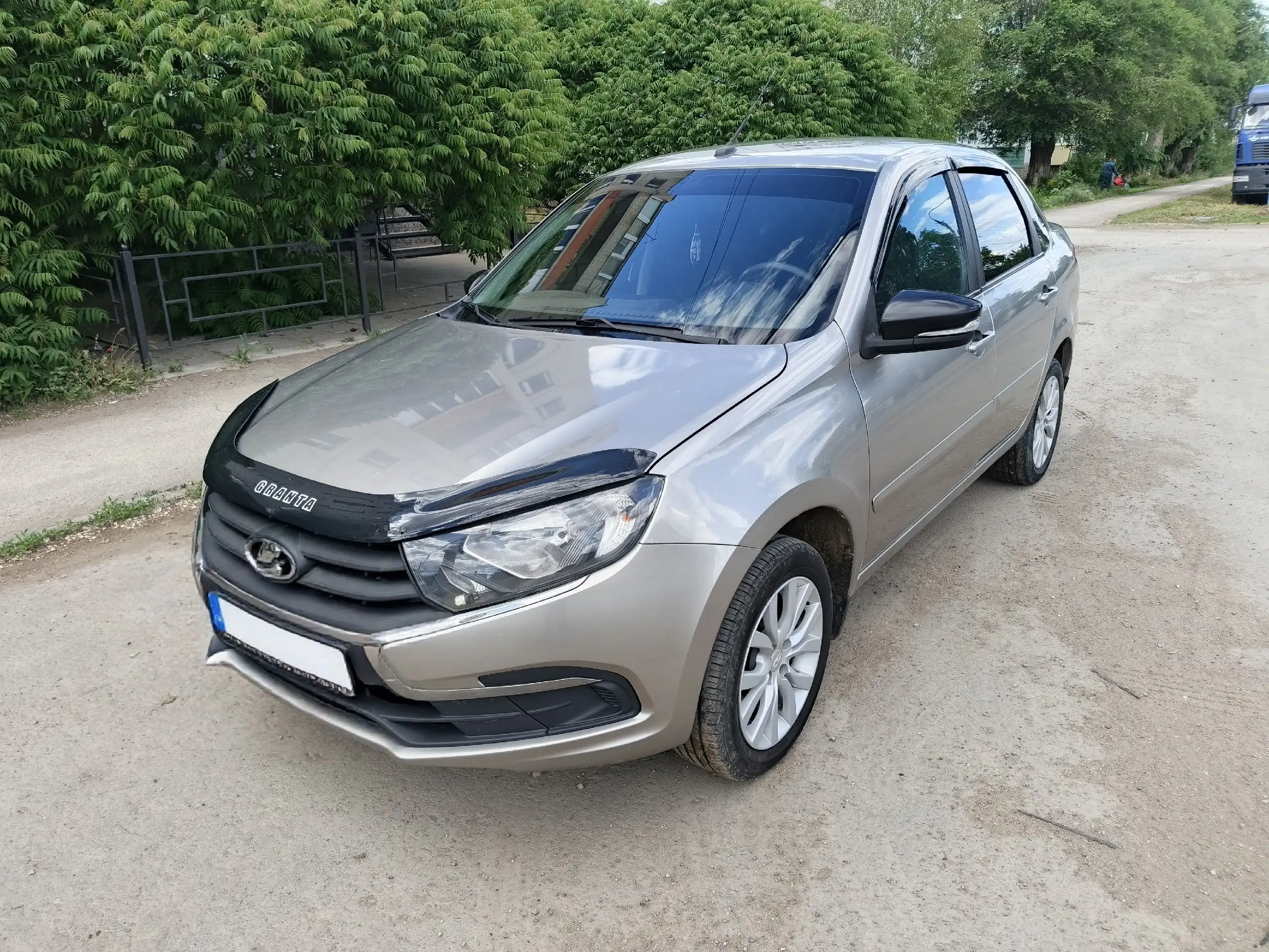 LADA GRANTA 2019 - Легковые автомобили (Авто) в Самара