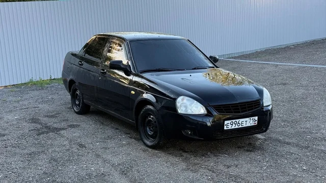 LADA PRIORA 2011 - Фургоны в Тольятти