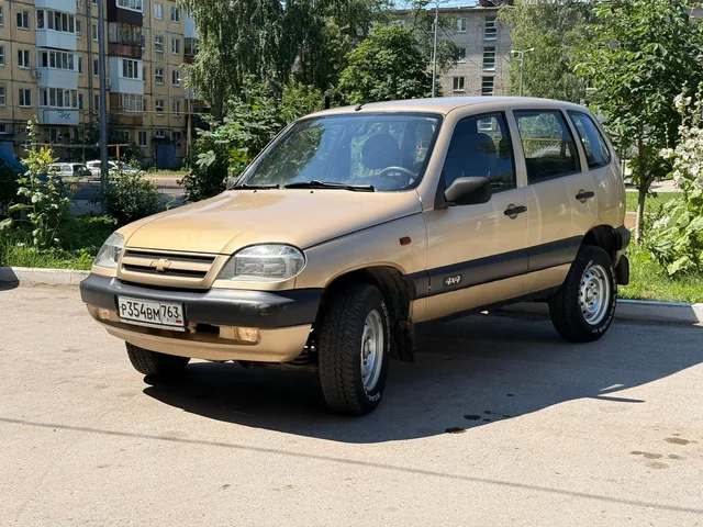 Chevrolet Niva 2005 года - Масла и технические жидкости в Самара