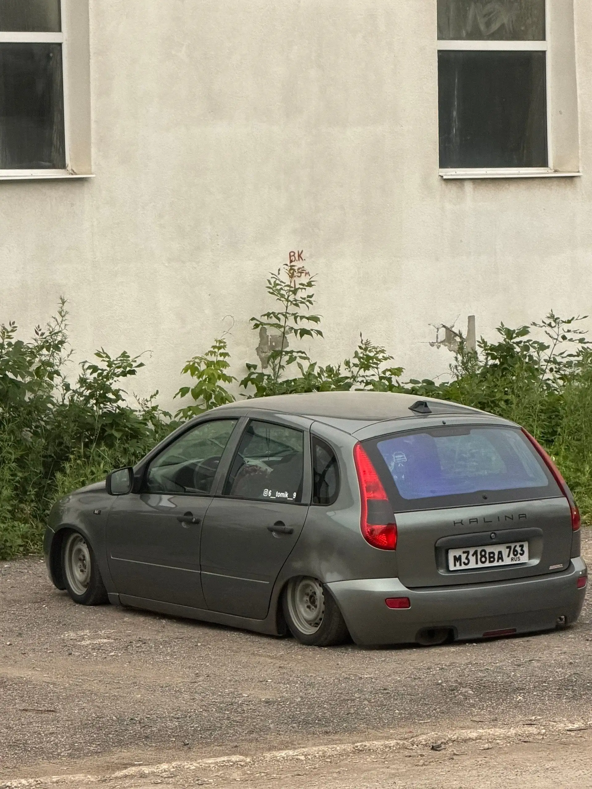 Lada Kalina 2010 на пневмоподвеске - Авто в Самара