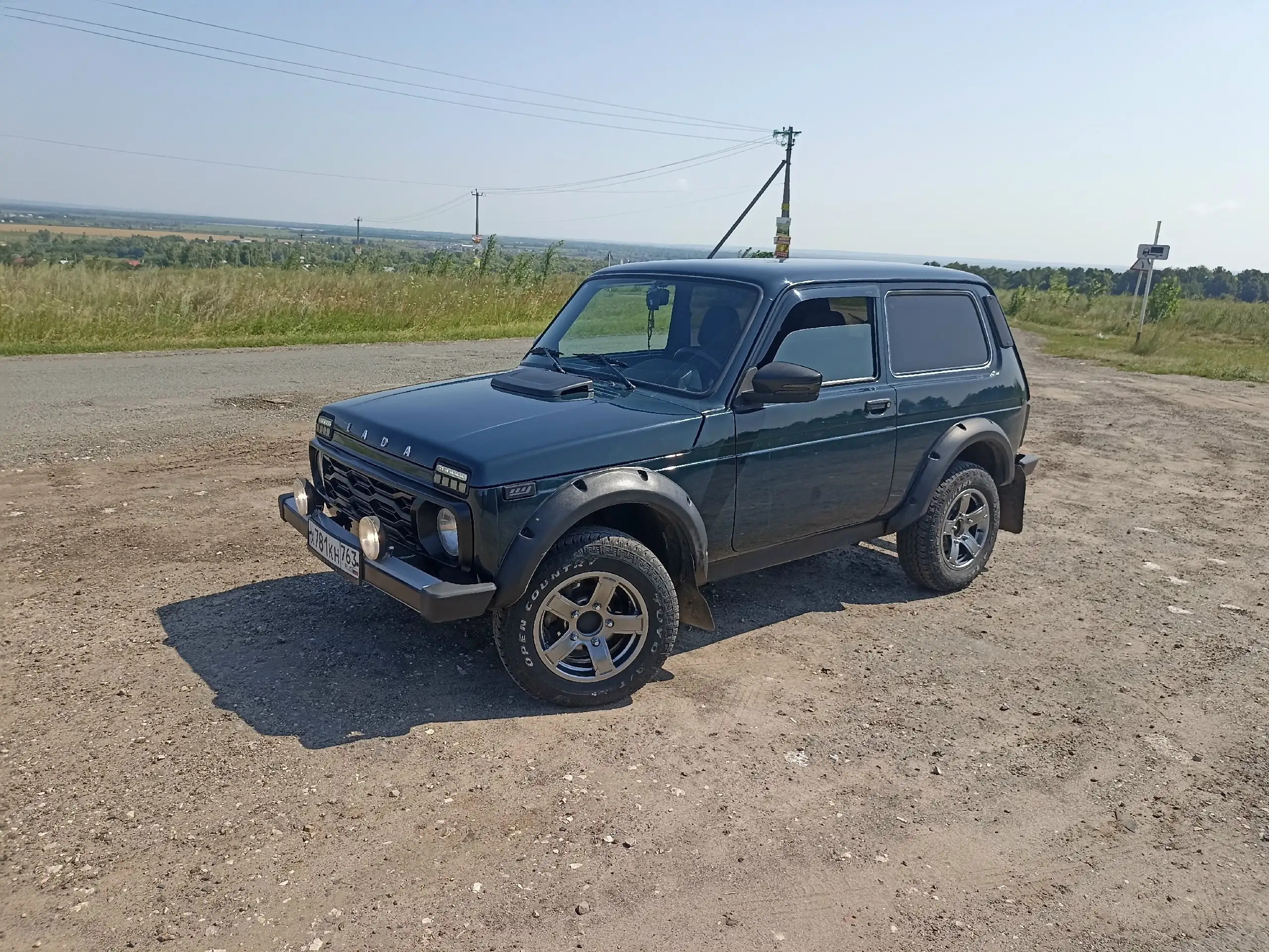LADA NIVA 4x4 (2019) в хорошем состоянии - Внедорожник (Авто) в Самара