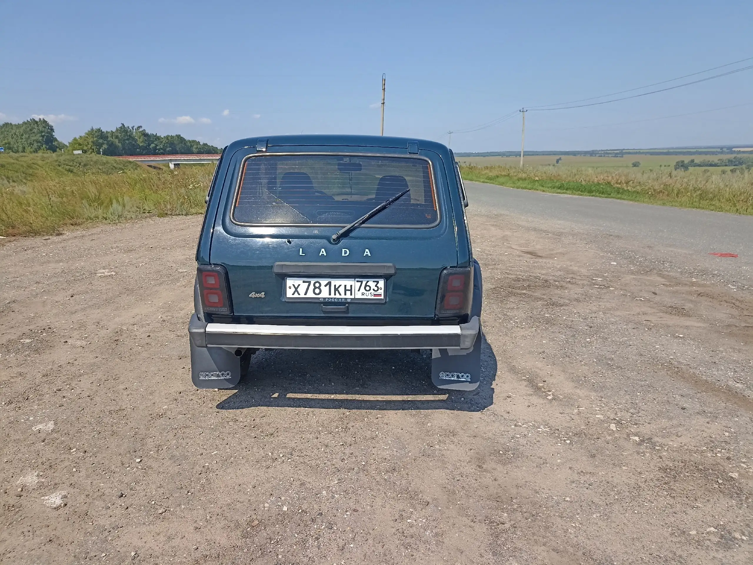 LADA NIVA 4x4 (2019) в хорошем состоянии - Внедорожник (Авто) в Самара