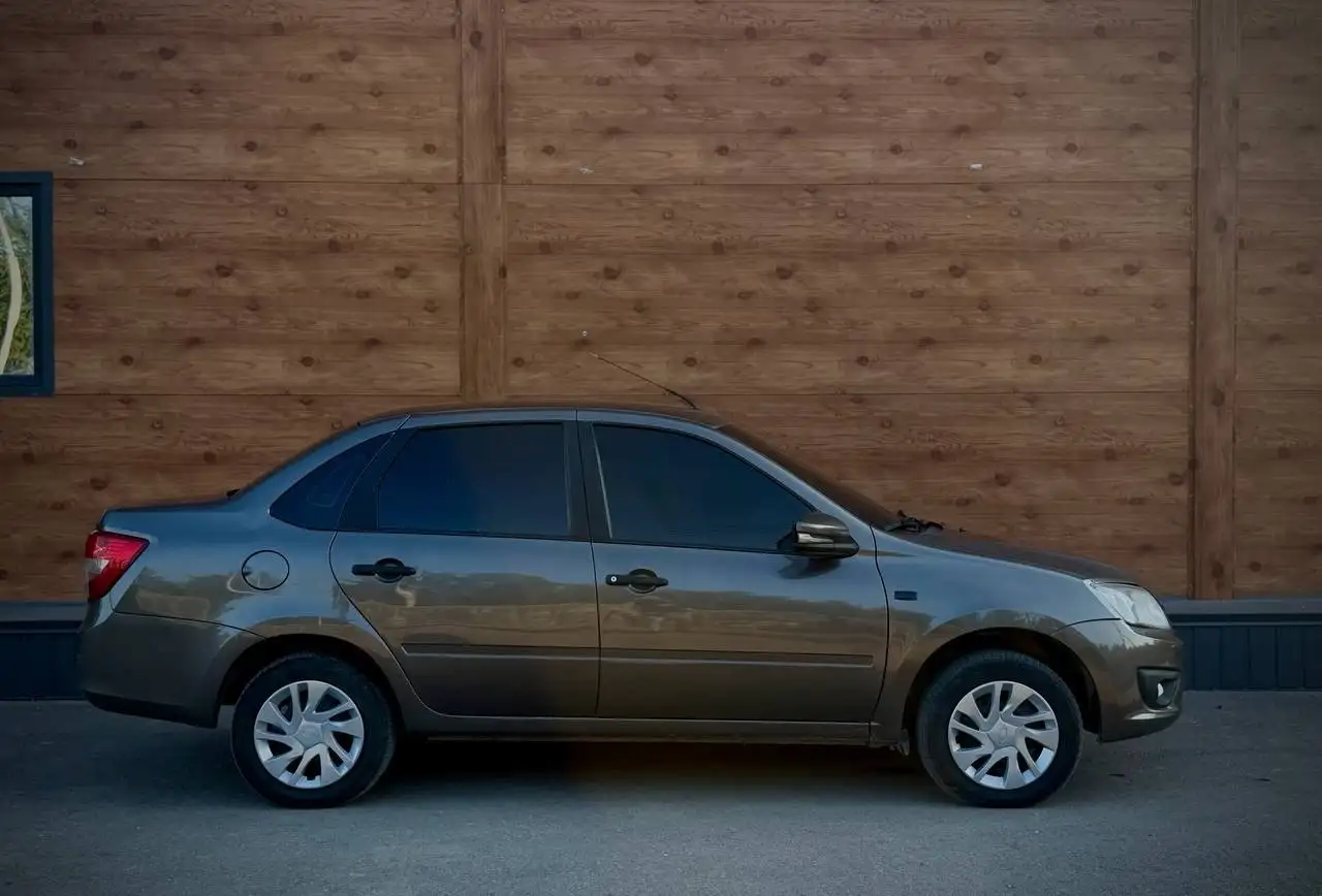 Lada Granta 2014 - Авто в Туймазы