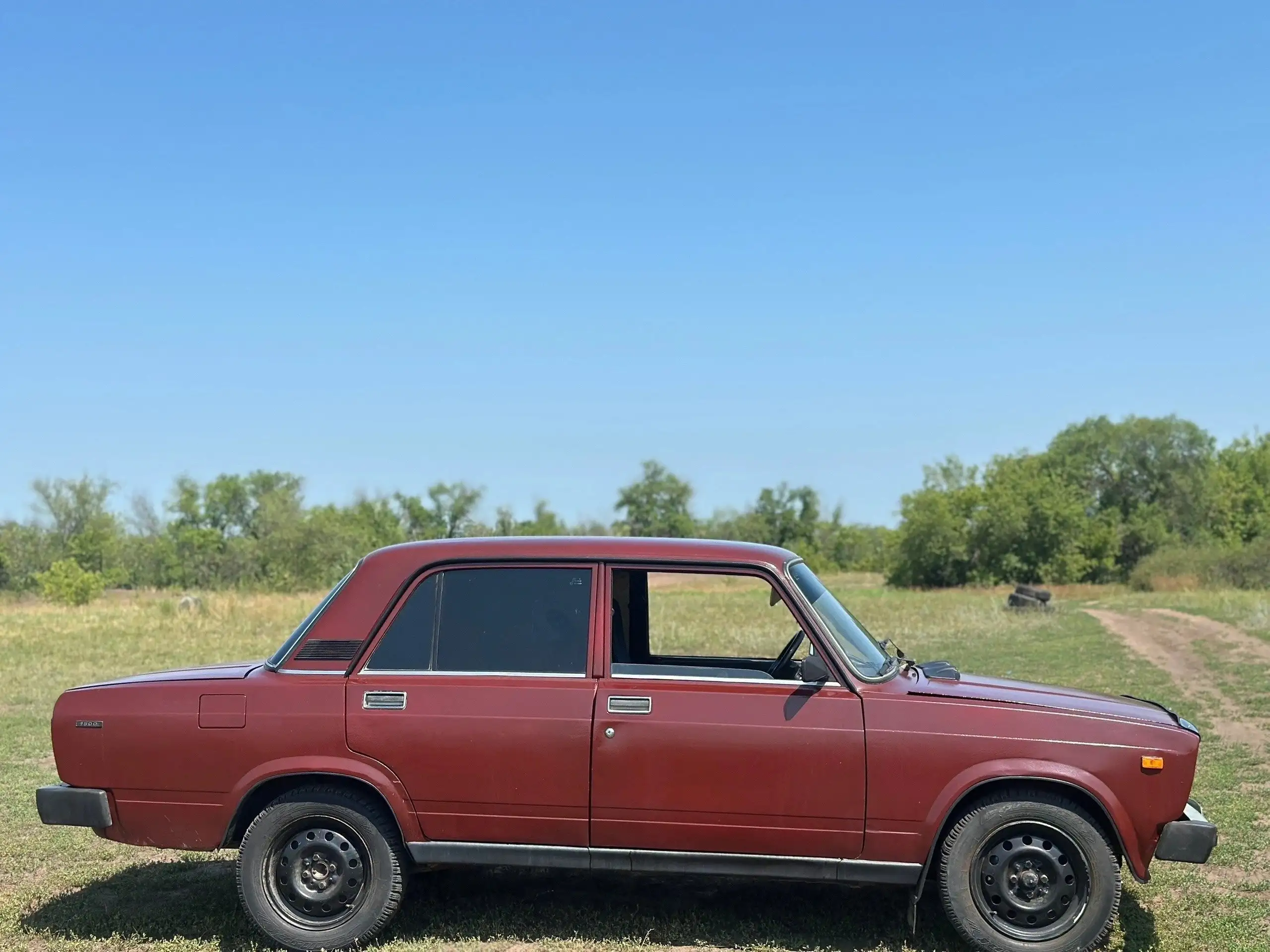 Жигули 2105 1990 года - ВАЗ (Lada) (Авто) в Чапаевск