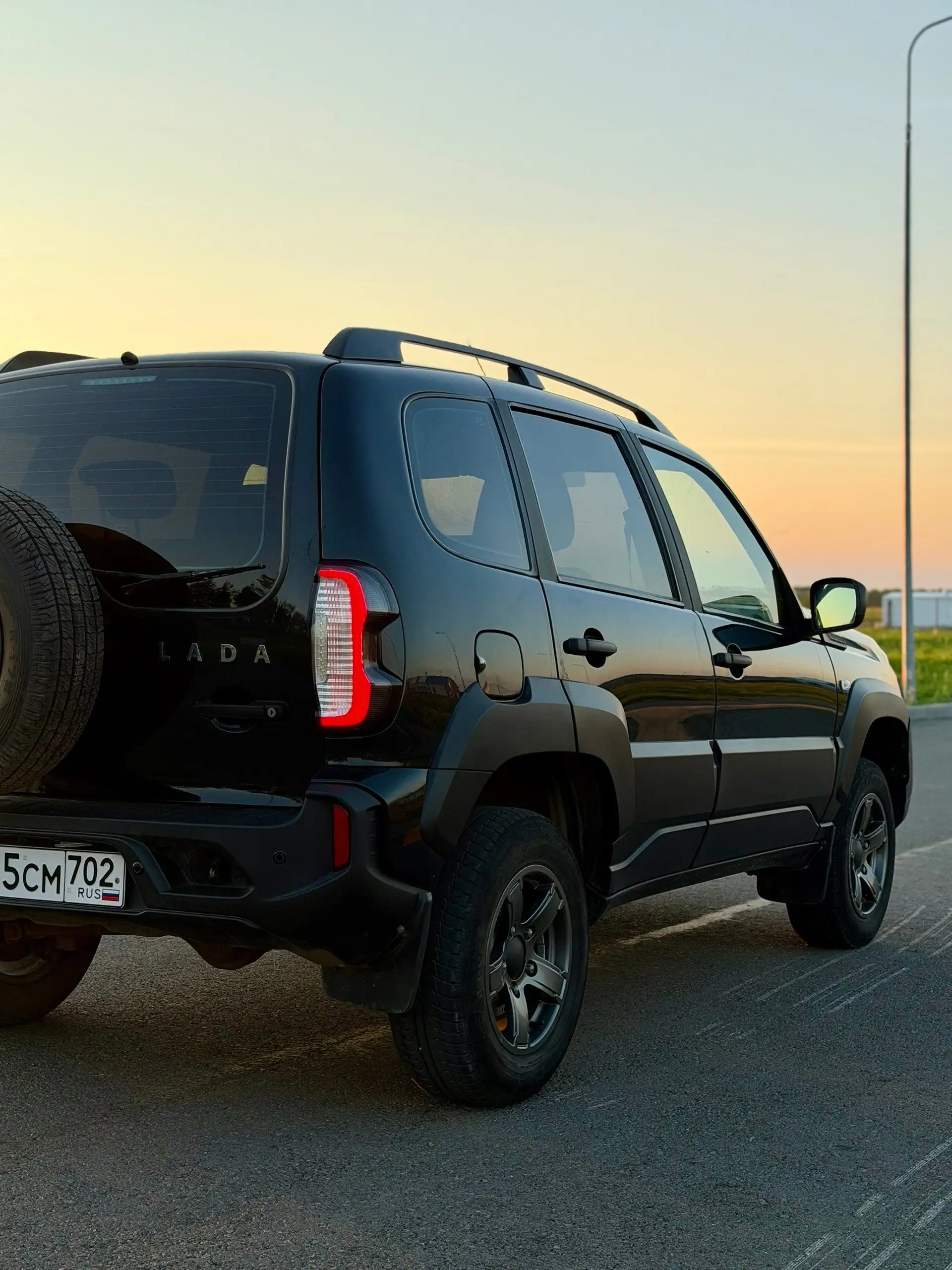 Lada NIVA TRAVEL 2023 в максимальной комплектации - Легковые автомобили (Авто) в Туймазы