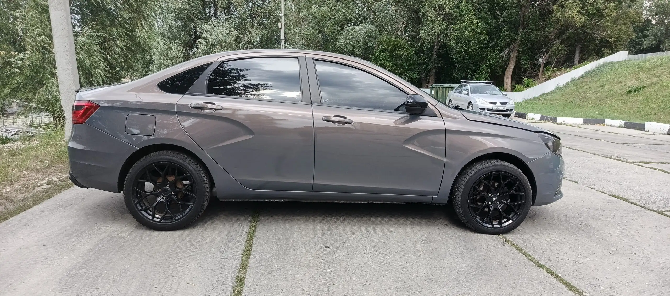 Lada Vesta 2018 - Авто в Самара