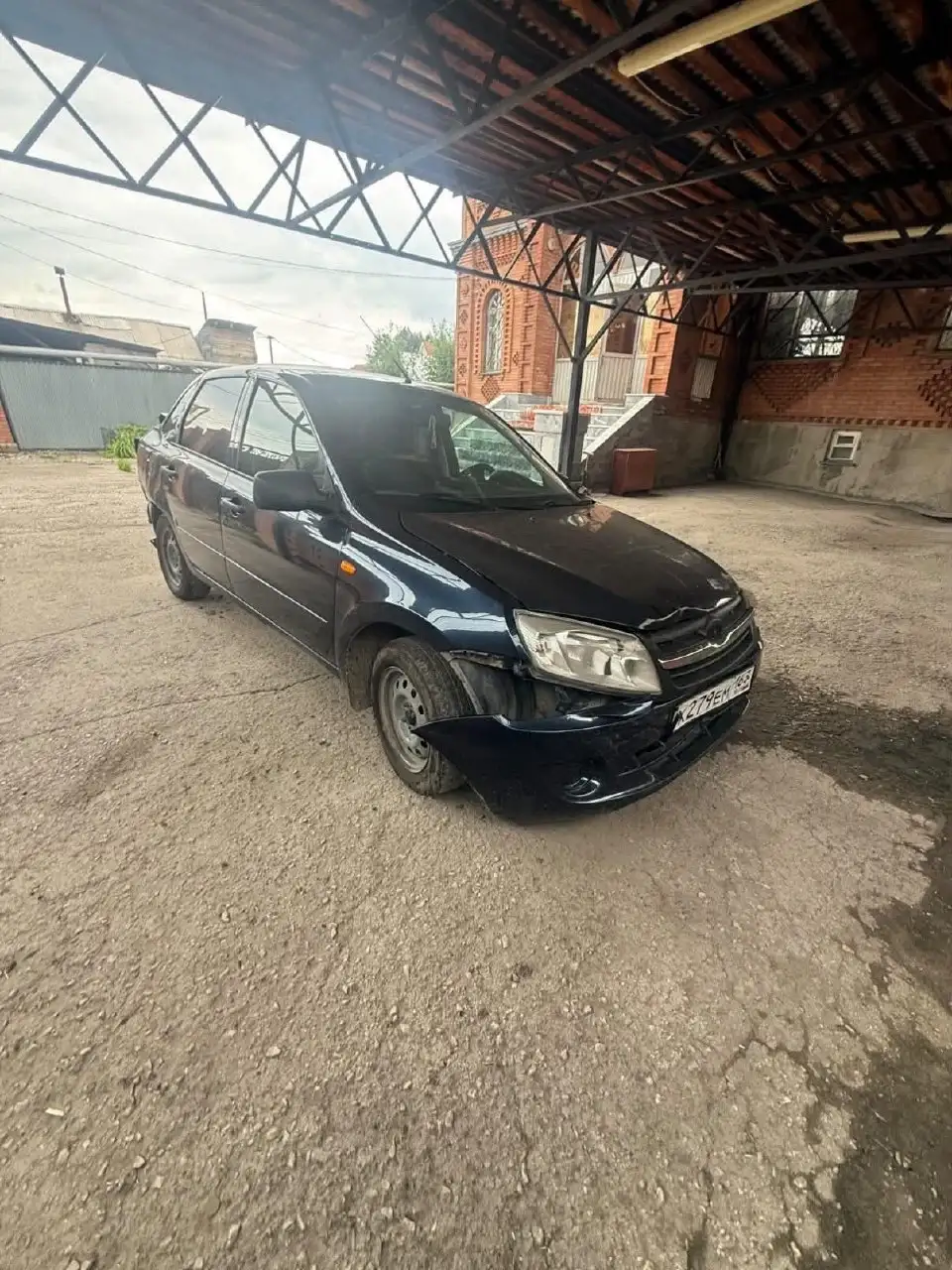 Lada Granta 2012 с АКПП и ГБО, требуется кузовной ремонт - Авто в Тольятти