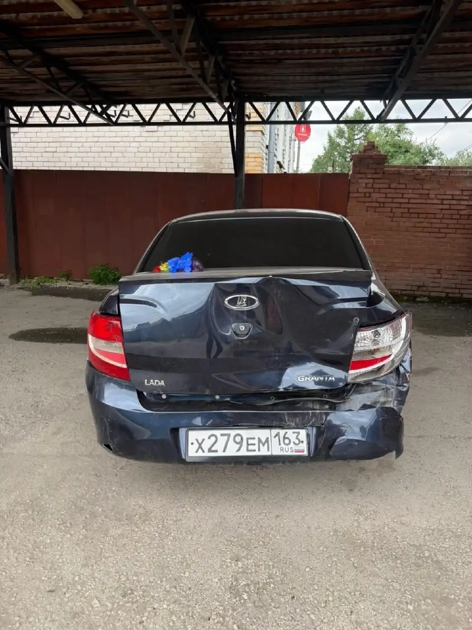 Lada Granta 2012 с АКПП и ГБО, требуется кузовной ремонт - Авто в Тольятти