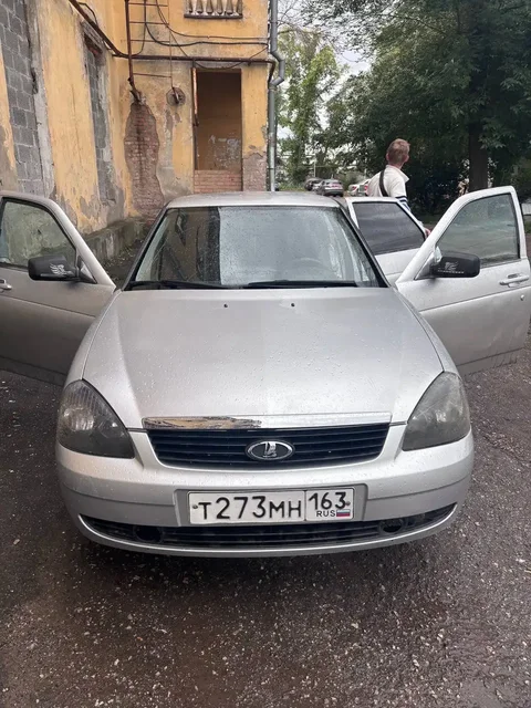 Lada Priora 2007, 360000 км - Автомагнитолы в Самара