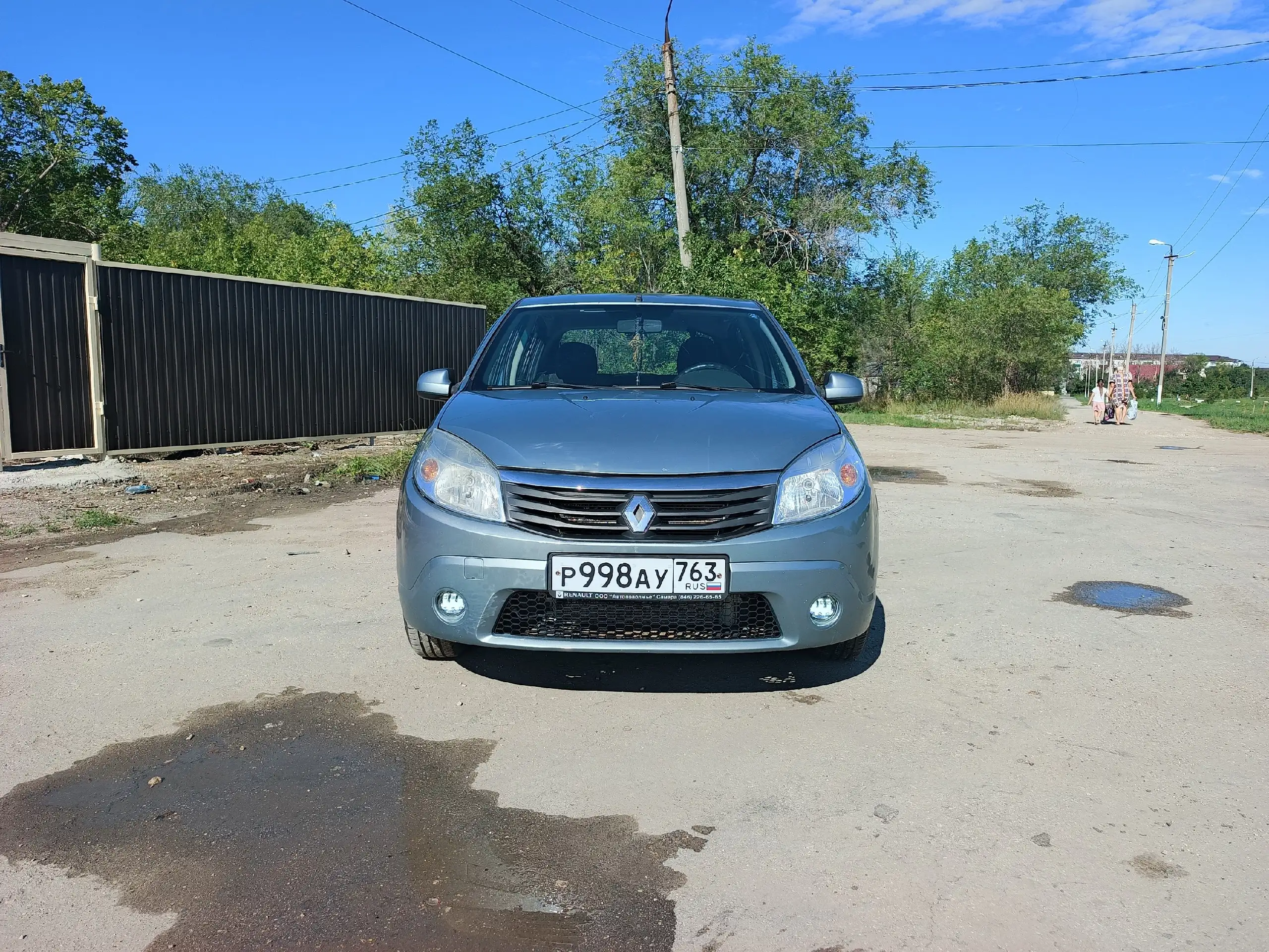 Renault Sandero 1.6 8V, 2013 г. - Легковые автомобили (Авто) в Чапаевск