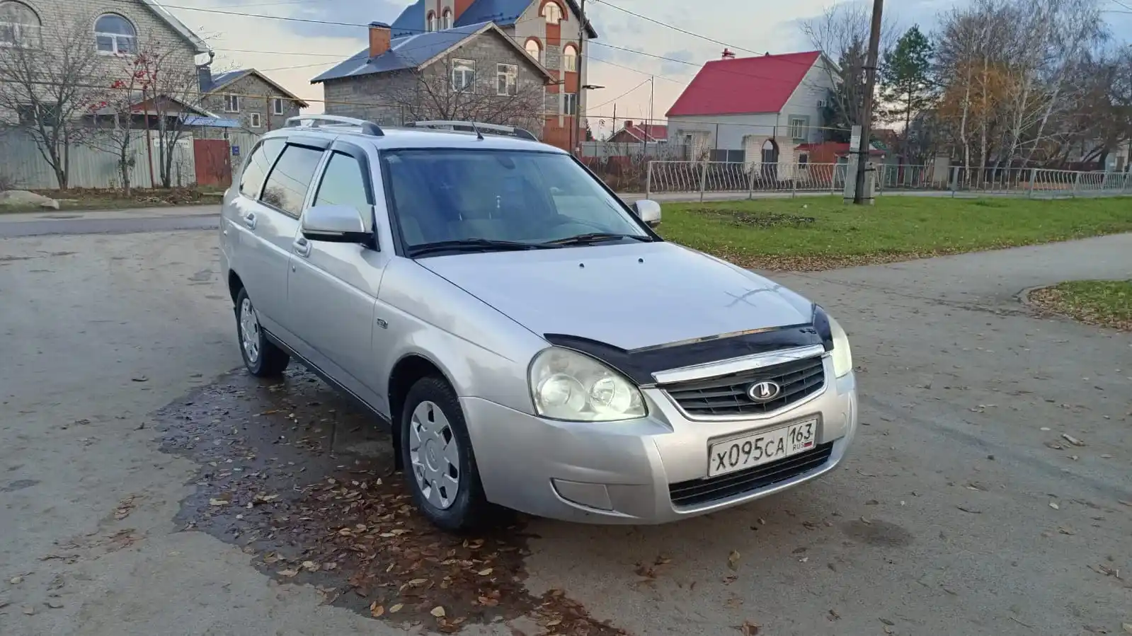 Продажа Приоры Универсал 2011 года