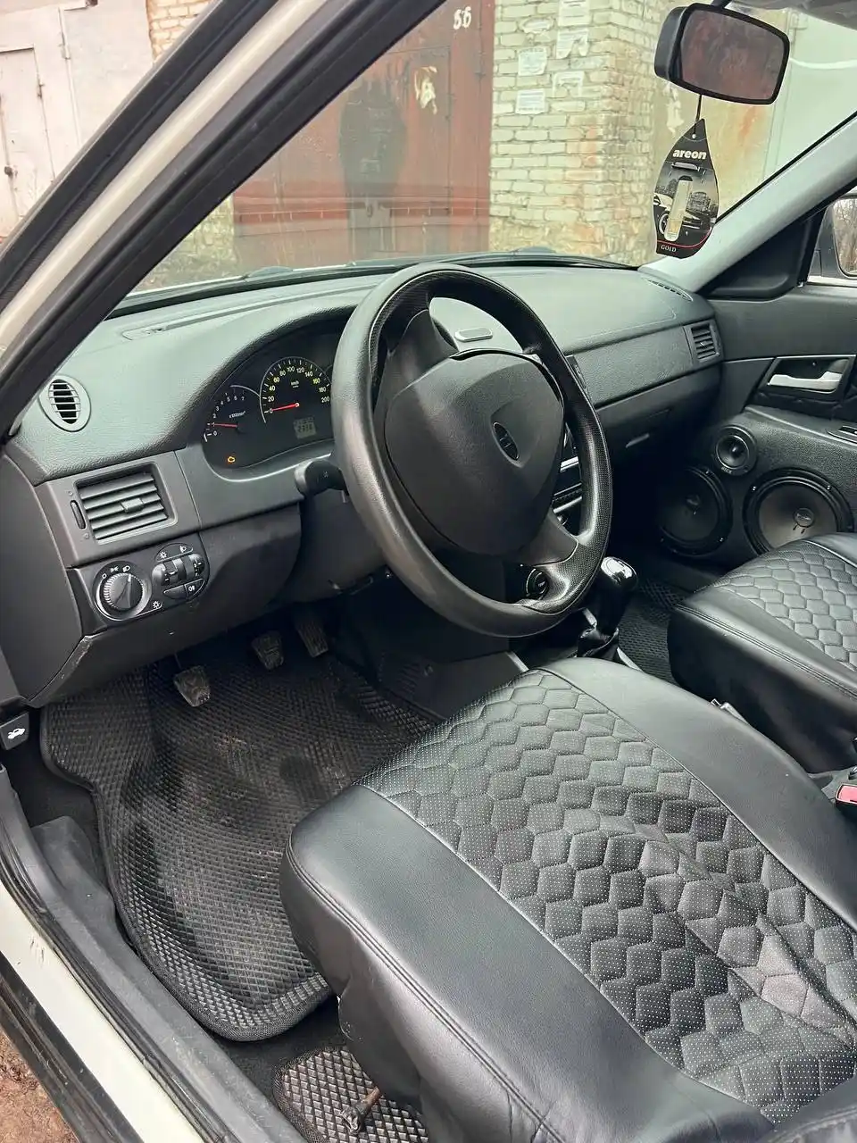 Продам Лада Приора 2011 года