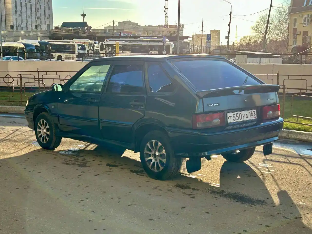 ВАЗ 2114 2007 года