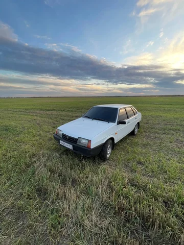 ВАЗ 21099 инжектор 2001 года - Авто в Тольятти