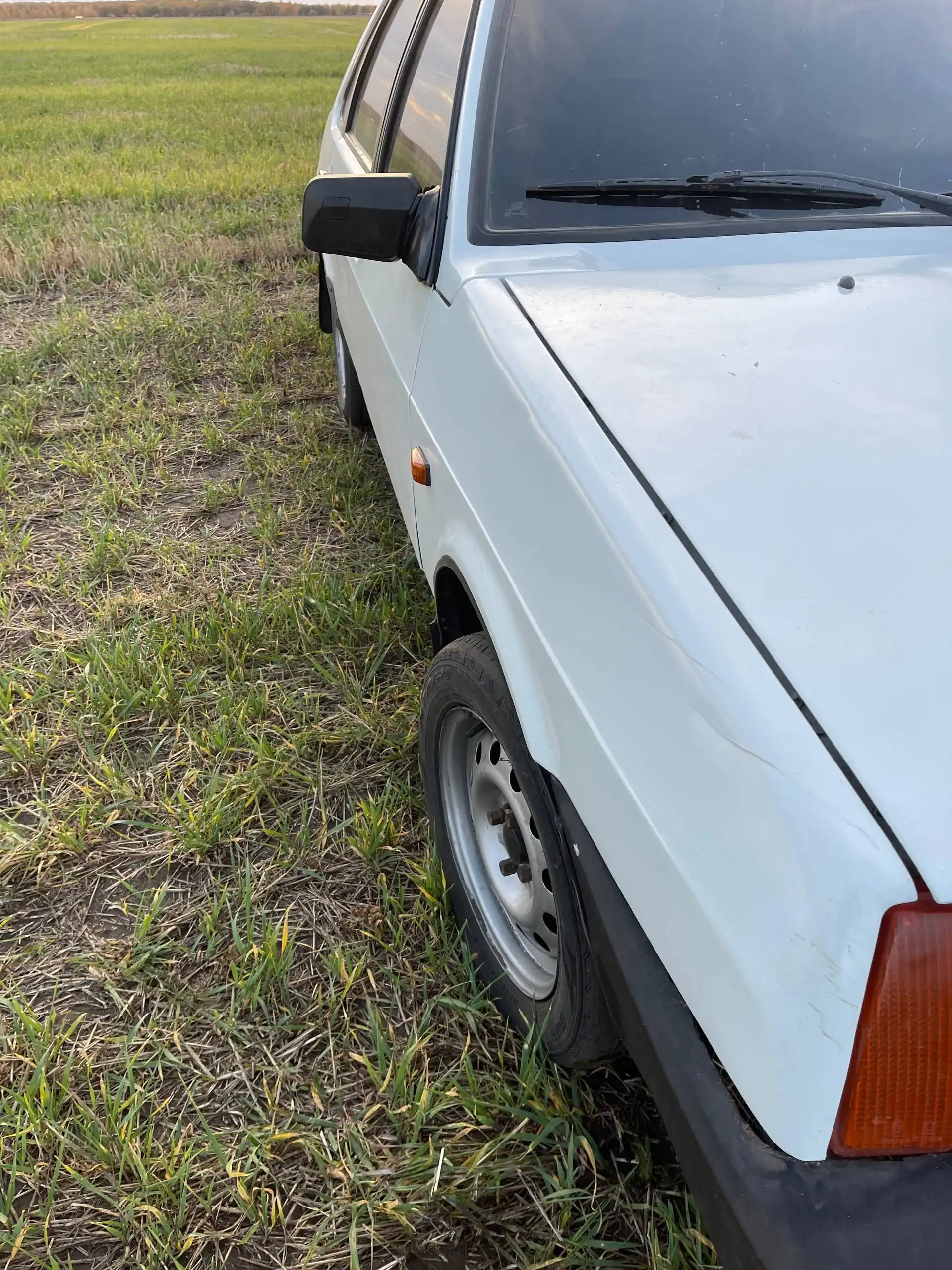 ВАЗ 21099 инжектор 2001 года