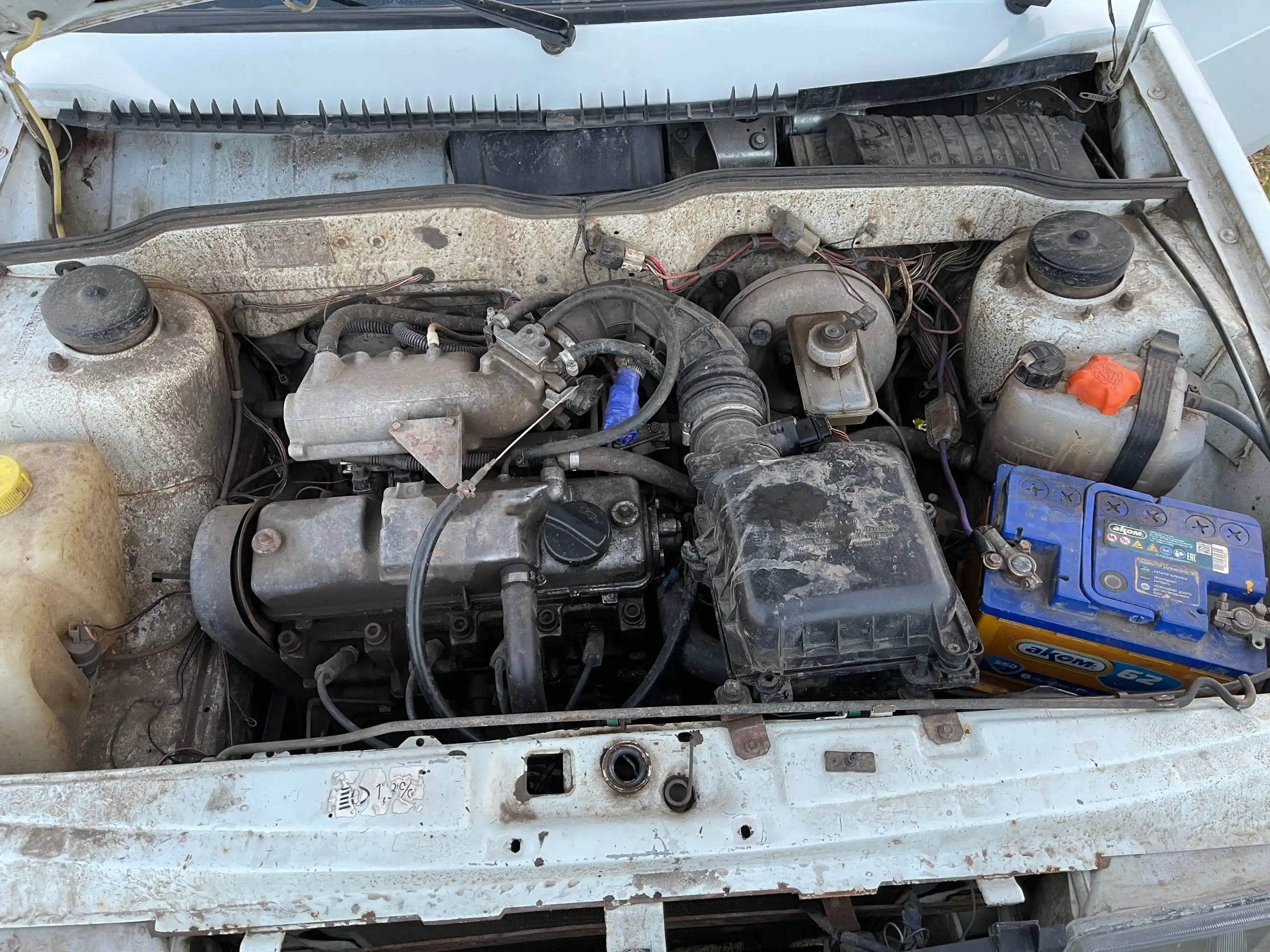 ВАЗ 21099 инжектор 2001 года