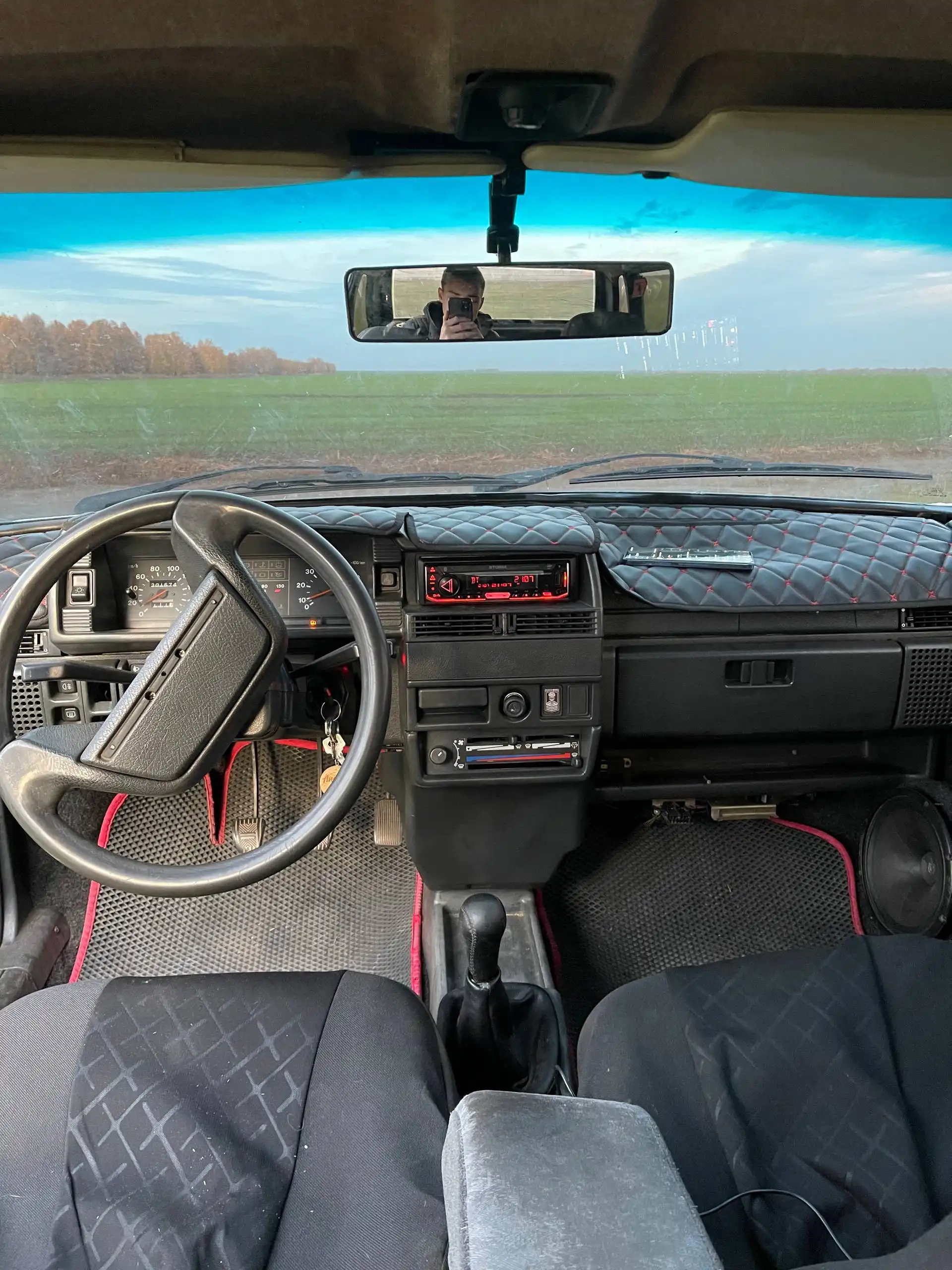 ВАЗ 21099 инжектор 2001 года