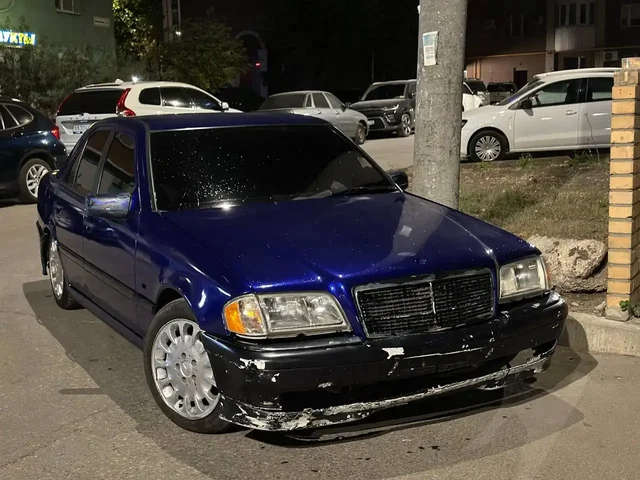 Продам Mercedes C-klass 1999 года рестайлинг - Авто в Тольятти