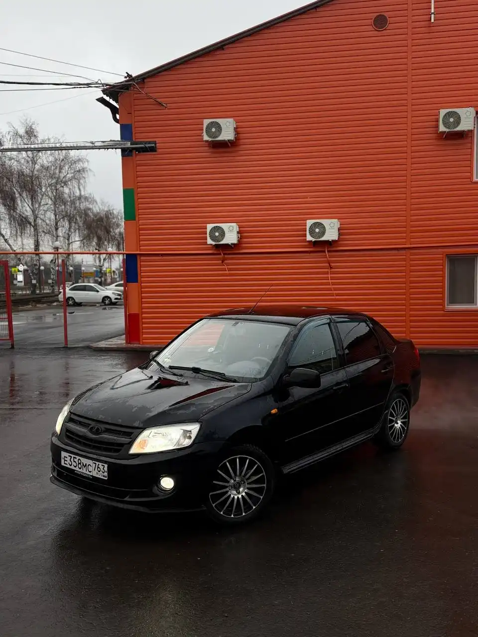 Продам LADA GRANTA 2012 года