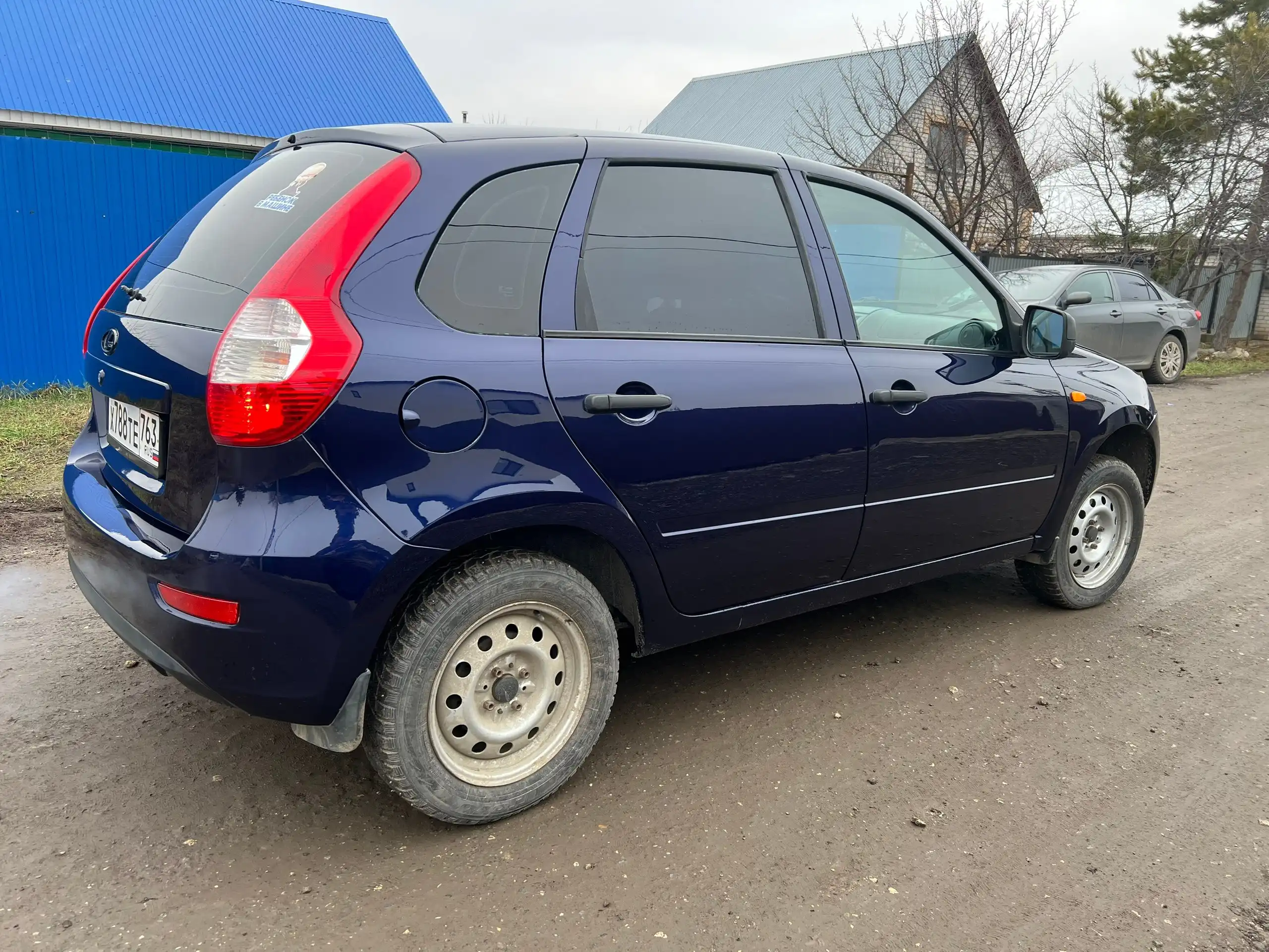 LADA Kalina 2 2013 года в хорошем состоянии