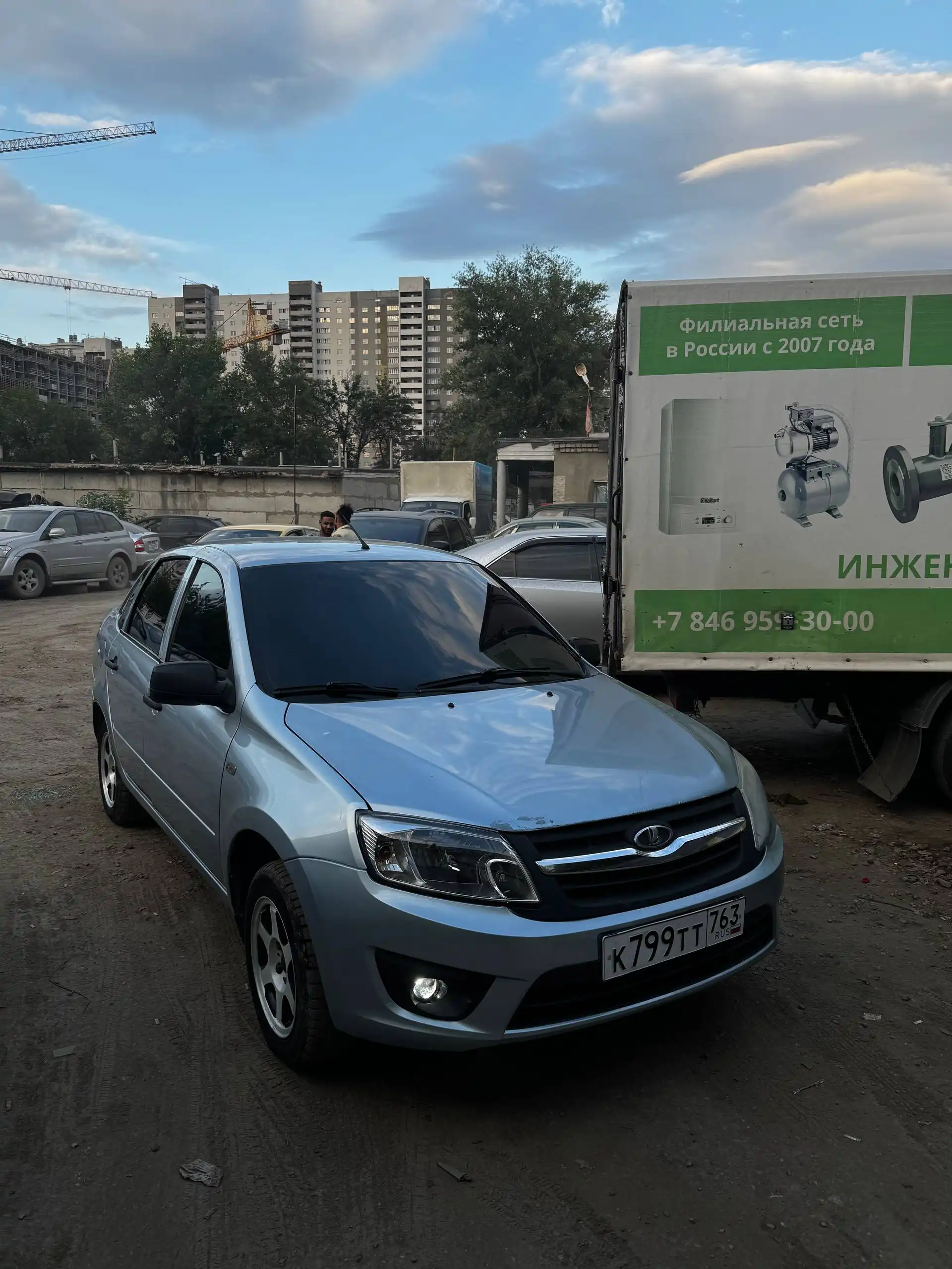 Продается Lada Granta 2013 года