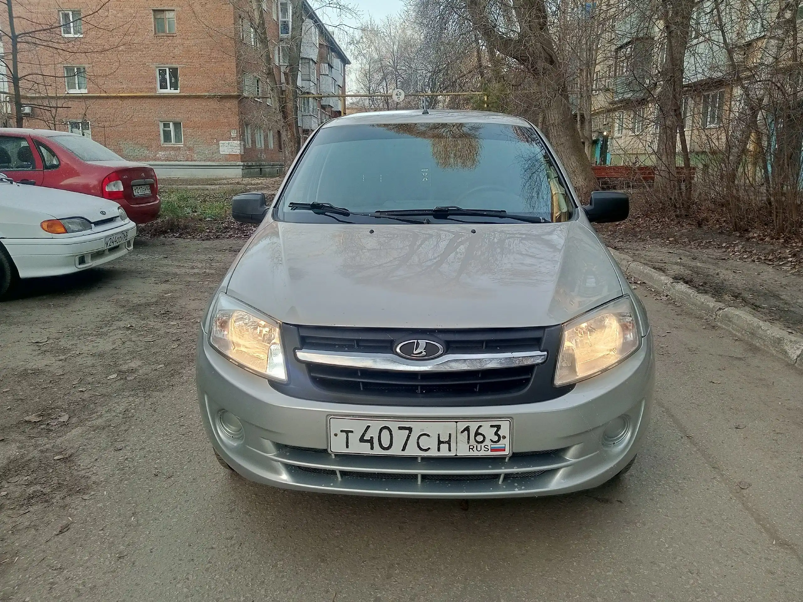 Продажа Lada Granta 2013 года