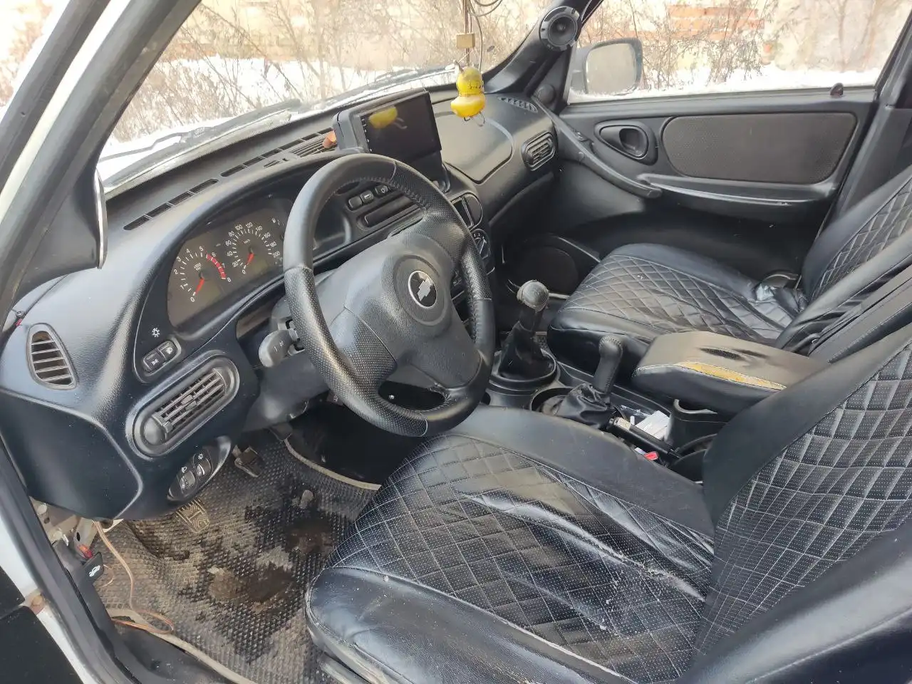 Продажа Chevrolet Niva 2009 года с пробегом 160000 км