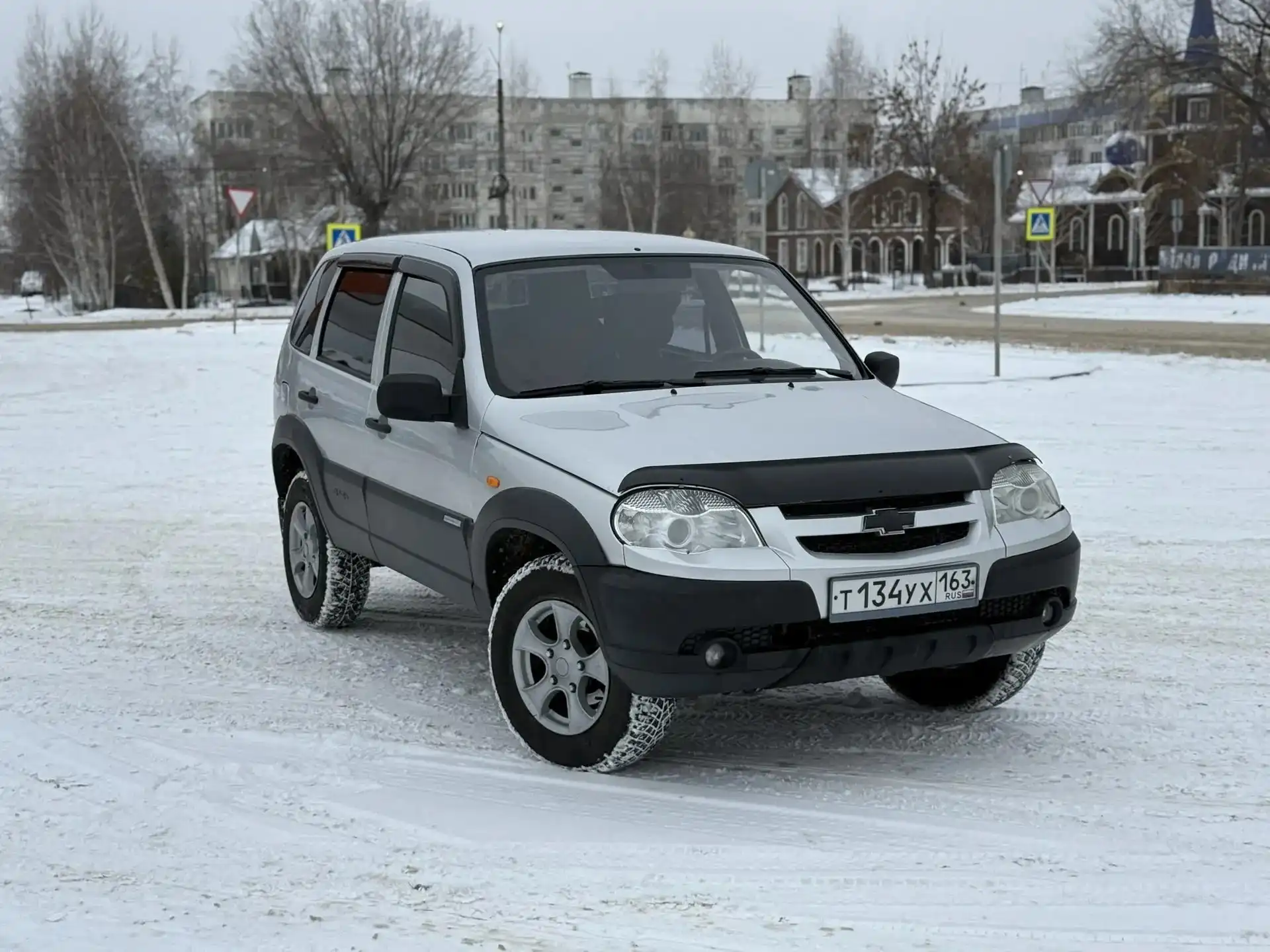 Chevrolet Niva Bertone 2009 года в отличном состоянии