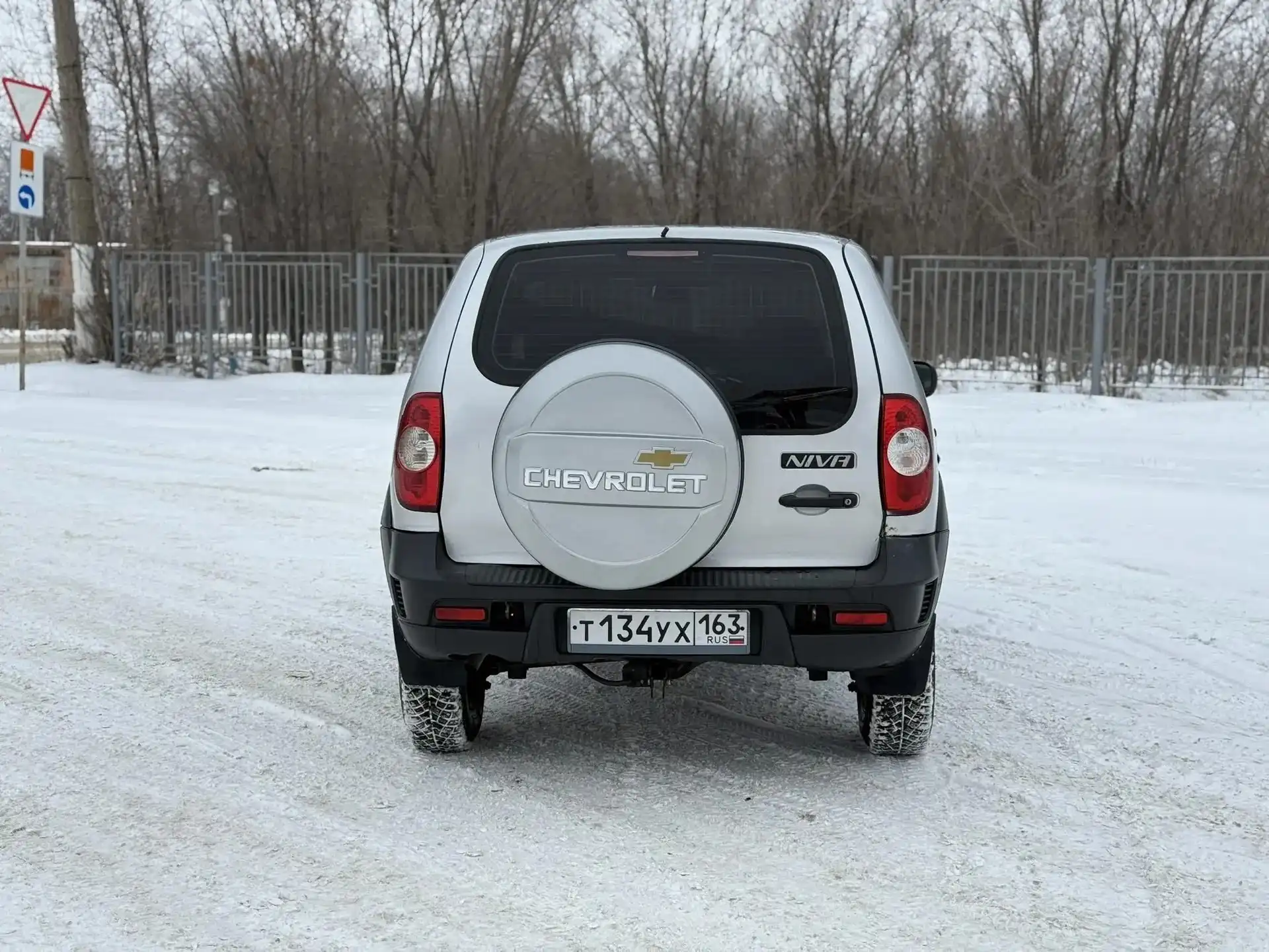 Chevrolet Niva Bertone 2009 года в отличном состоянии