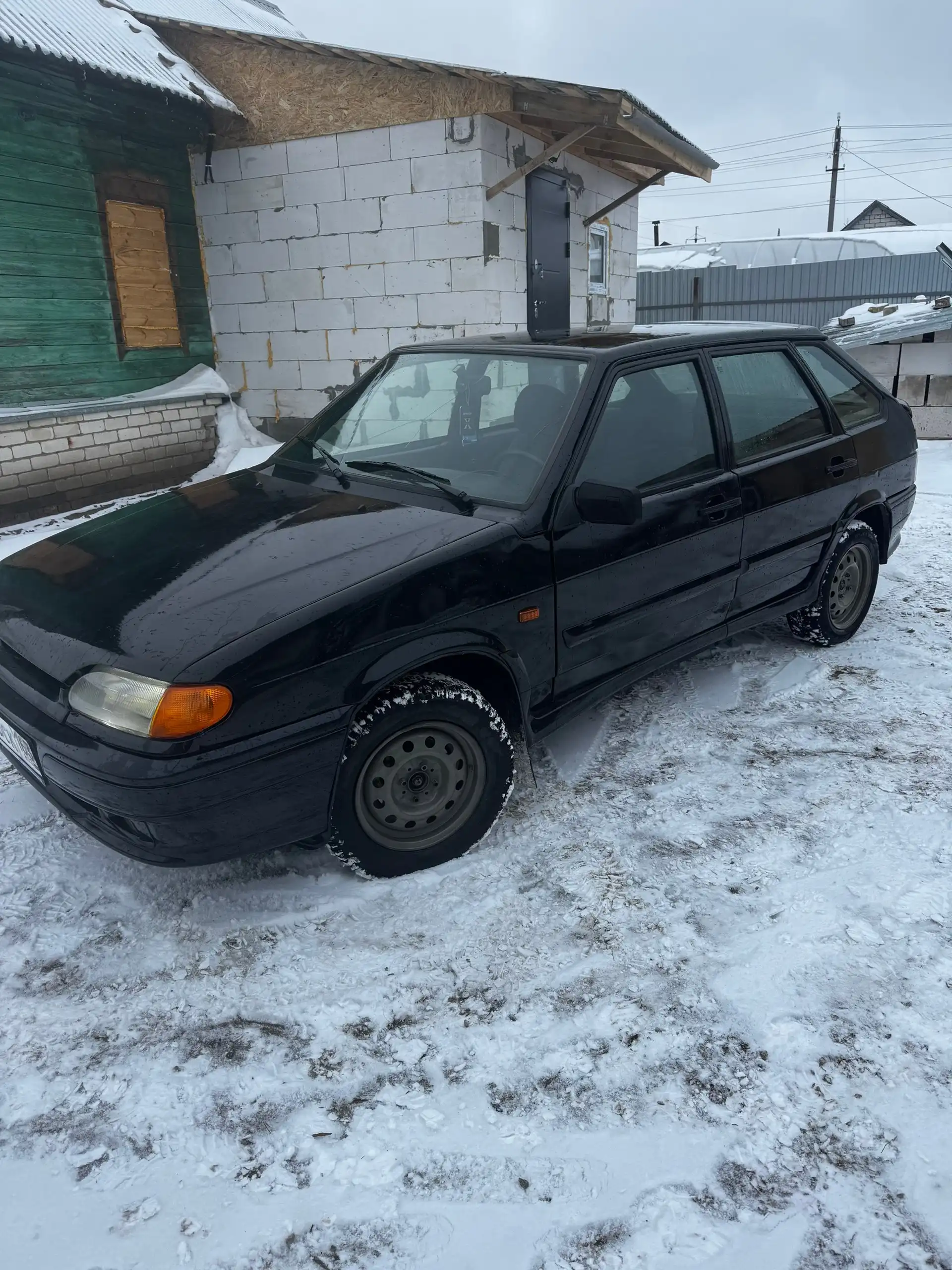 ВАЗ 2114 2010 года выпуска в отличном состоянии