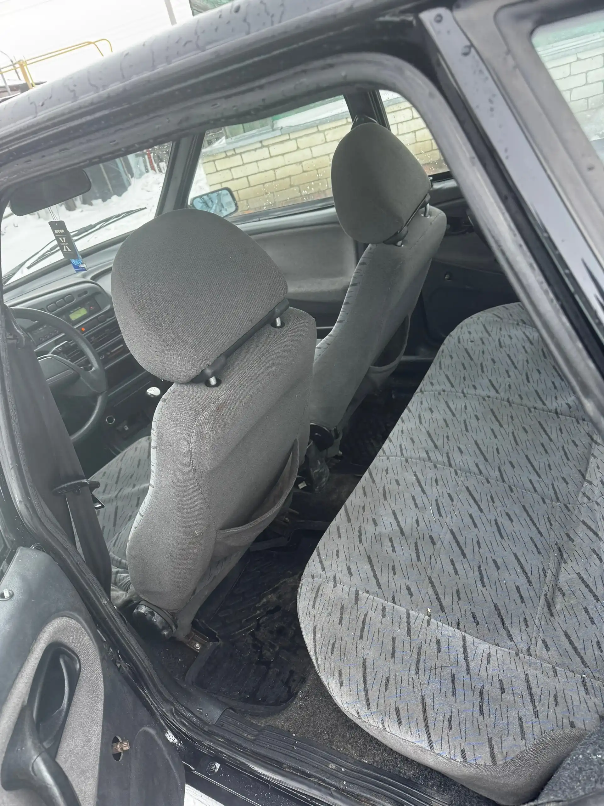 ВАЗ 2114 2010 года выпуска в отличном состоянии