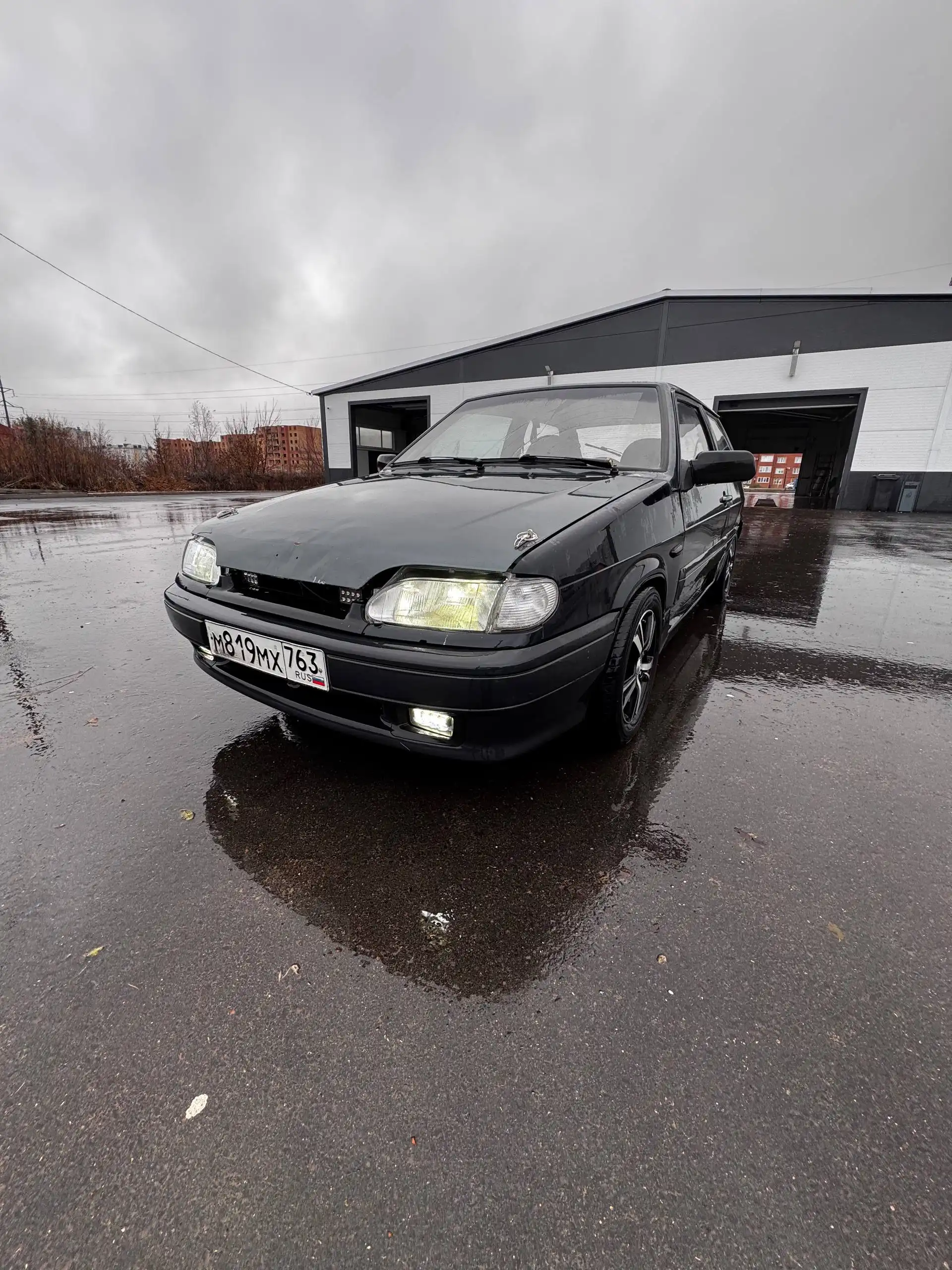 ВАЗ 2113 2009 года с пробегом 189000 км