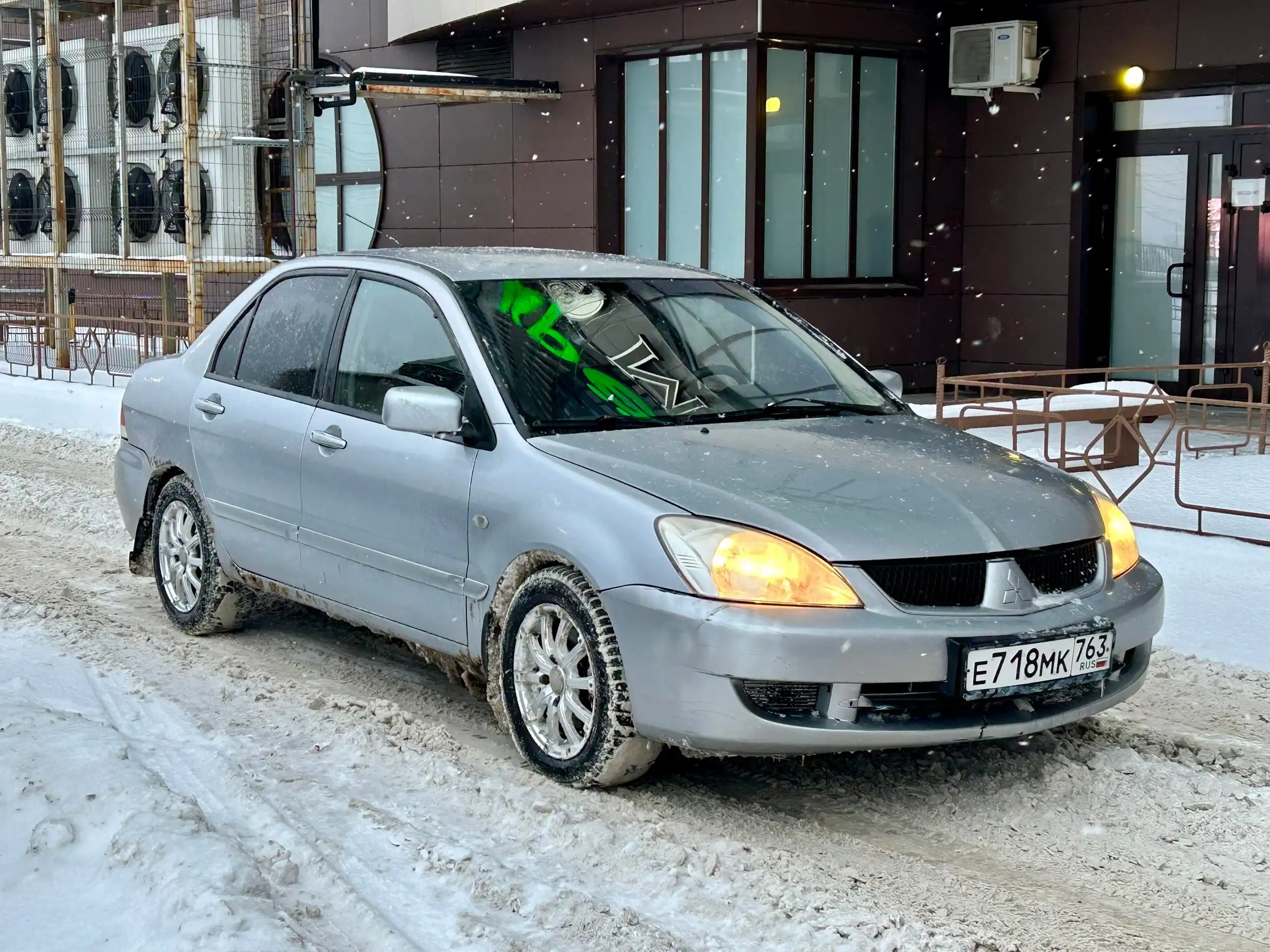 Продается Mitsubishi Lancer 2005 года выпуска