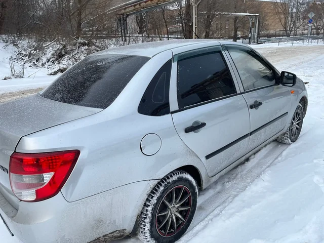 Продажа Лада Гранта 2013 года в отличном состоянии - частное объявление в Самара