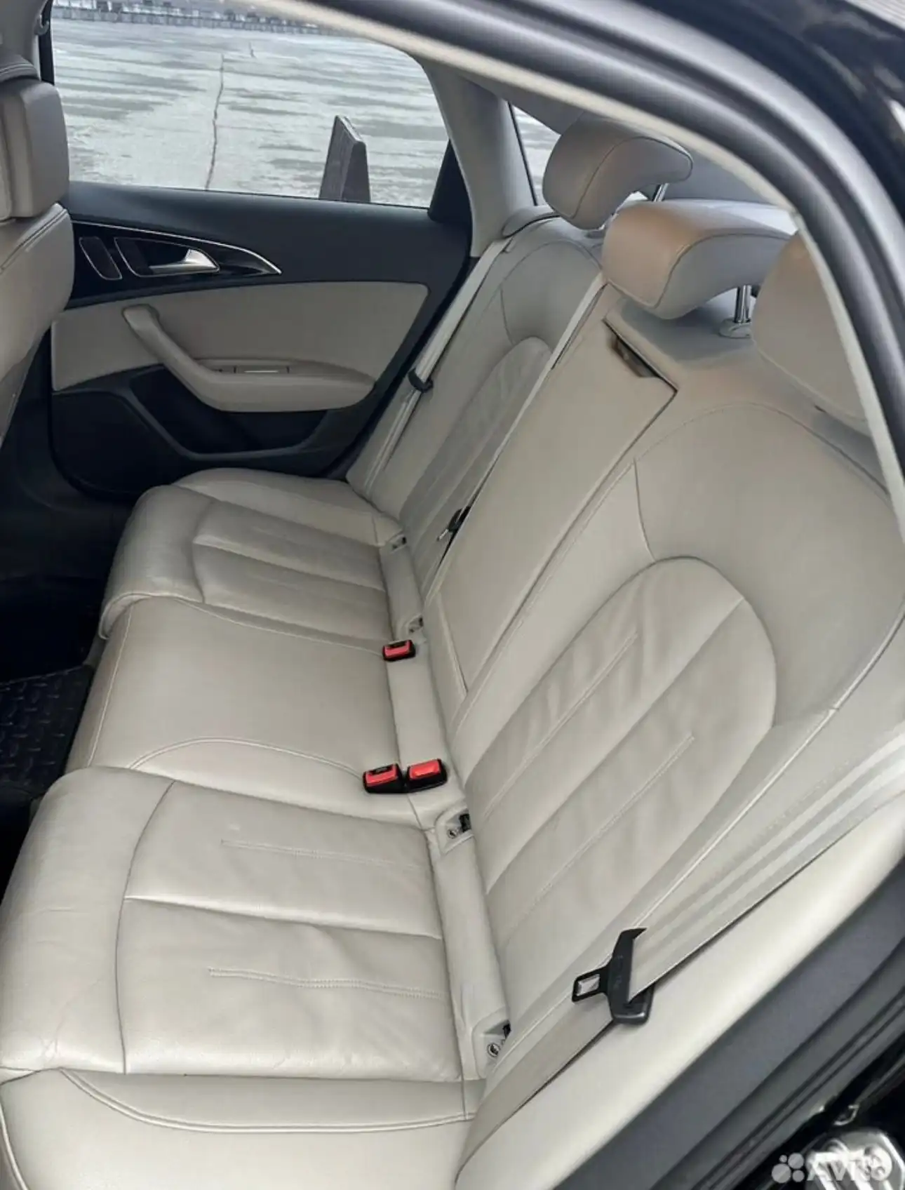 Audi A6 C7 (рестайлинг) 2015 года в отличном состоянии