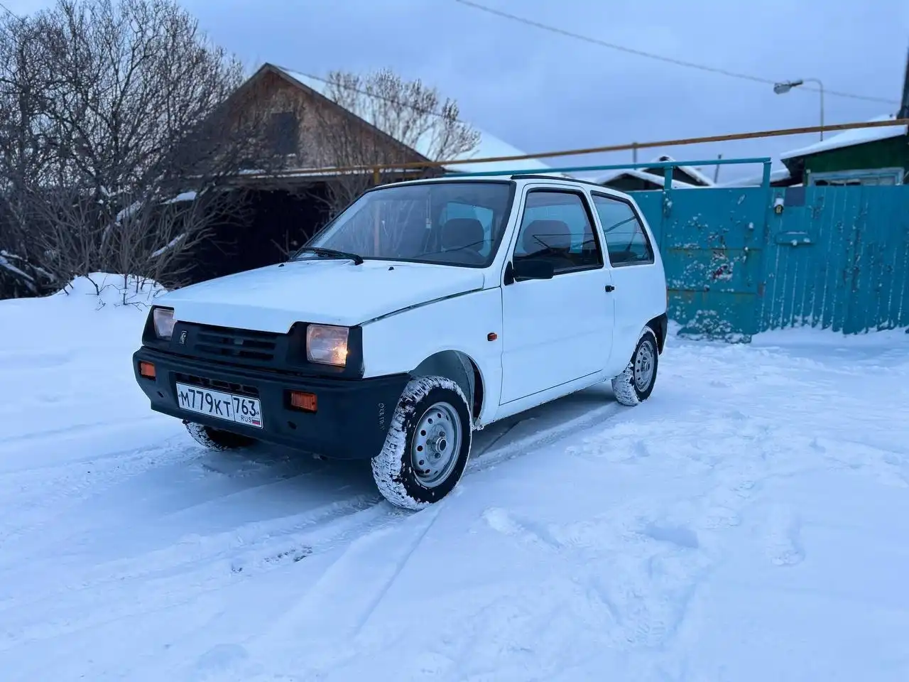 Продам Оку 2004 года