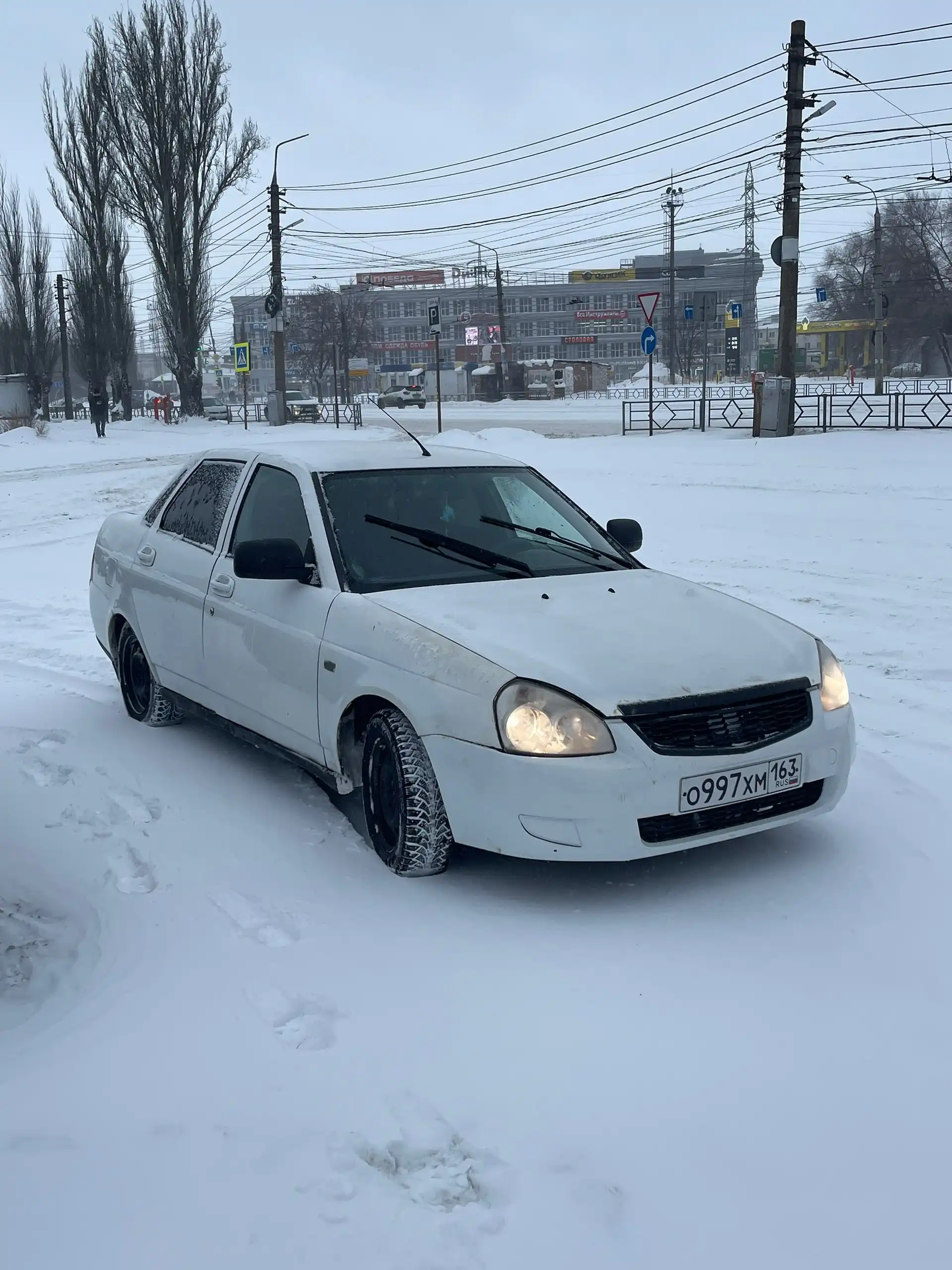 Продам Лада Приора 2011 года выпуска