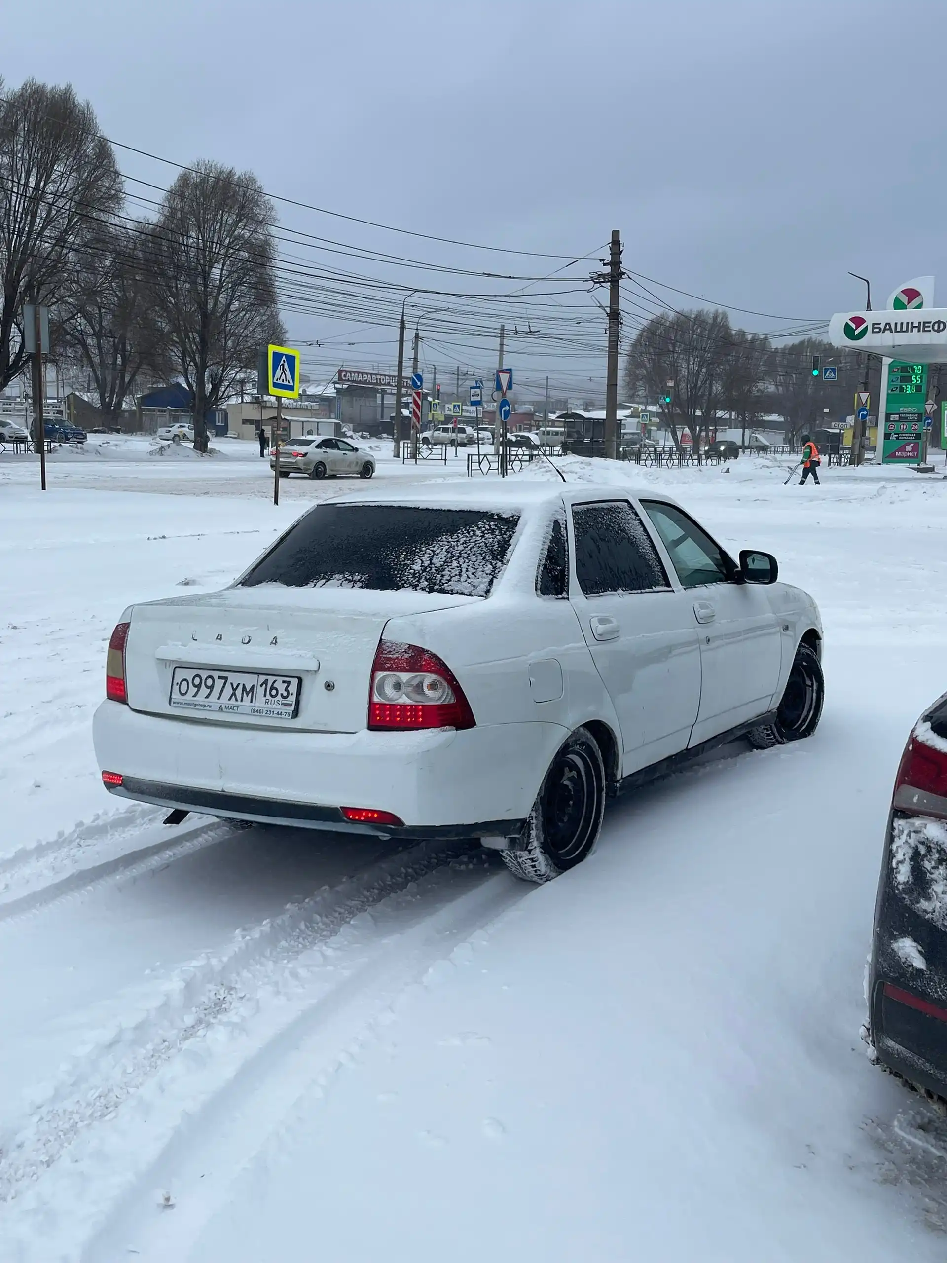 Продам Лада Приора 2011 года выпуска