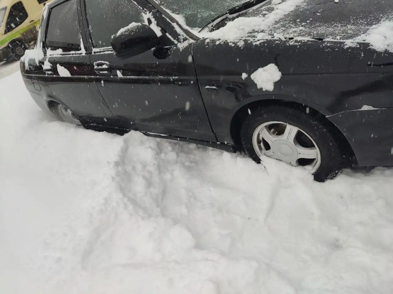 Лада Приора 2008 года с пробегом 30000 км