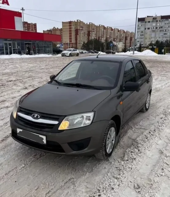 Продажа Лады Гранты 2014 года выпуска - Авто в Чистополь