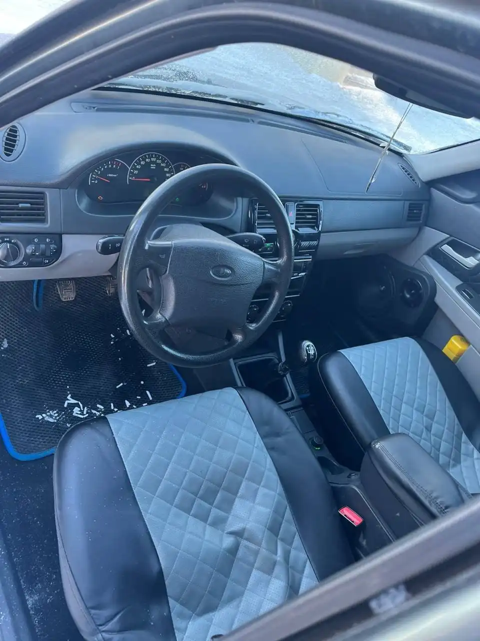 Продажа Лада Приора 2011 года - Легковые автомобили (Авто) в Самара