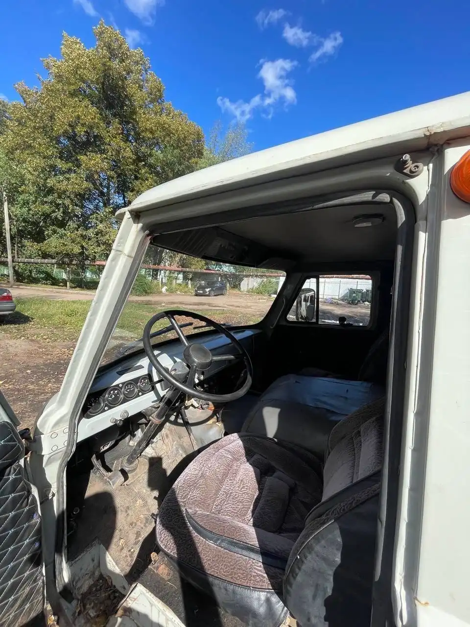 UAZ 'Bukhanka' 2013 года в отличном состоянии - Внедорожники (Авто) в Самара