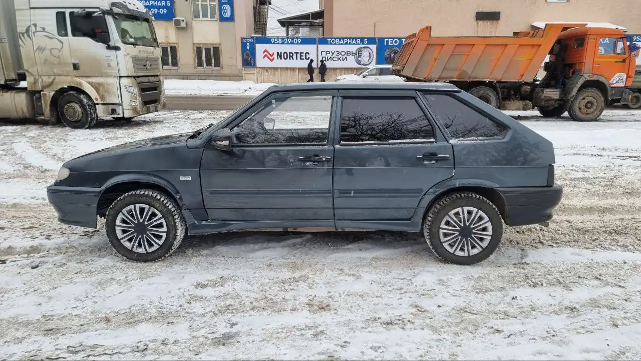 Продам ВАЗ 2114 2012 года с пробегом 150 тыс. км - Легковые автомобили (Авто) в Самара