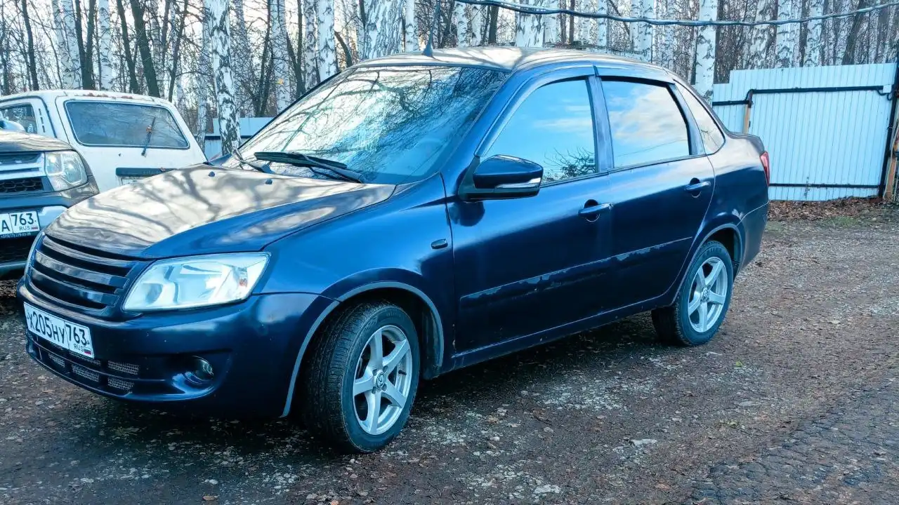 LADA Granta 2013 1.6 л 87 л.с. 215000 км 1 владелец - Легковые автомобили (Авто) в Самара / Тольятти
