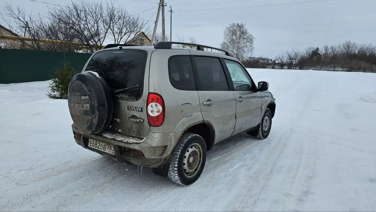 Продажа Chevrolet Niva 2015 года - Легковые автомобили (Авто) в Самара