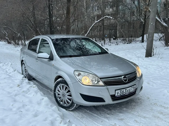 Opel автомобиль в отличном состоянии - Мотоциклы и мототехника в Самара