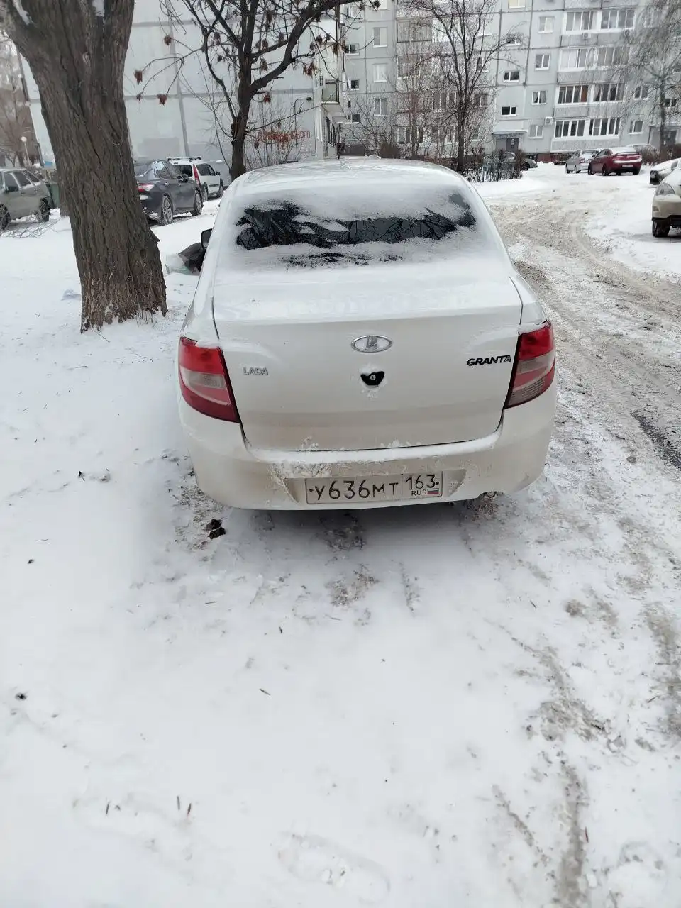 Продажа Лада Гранта 2015 года - Легковые автомобили (Авто) в Тольятти