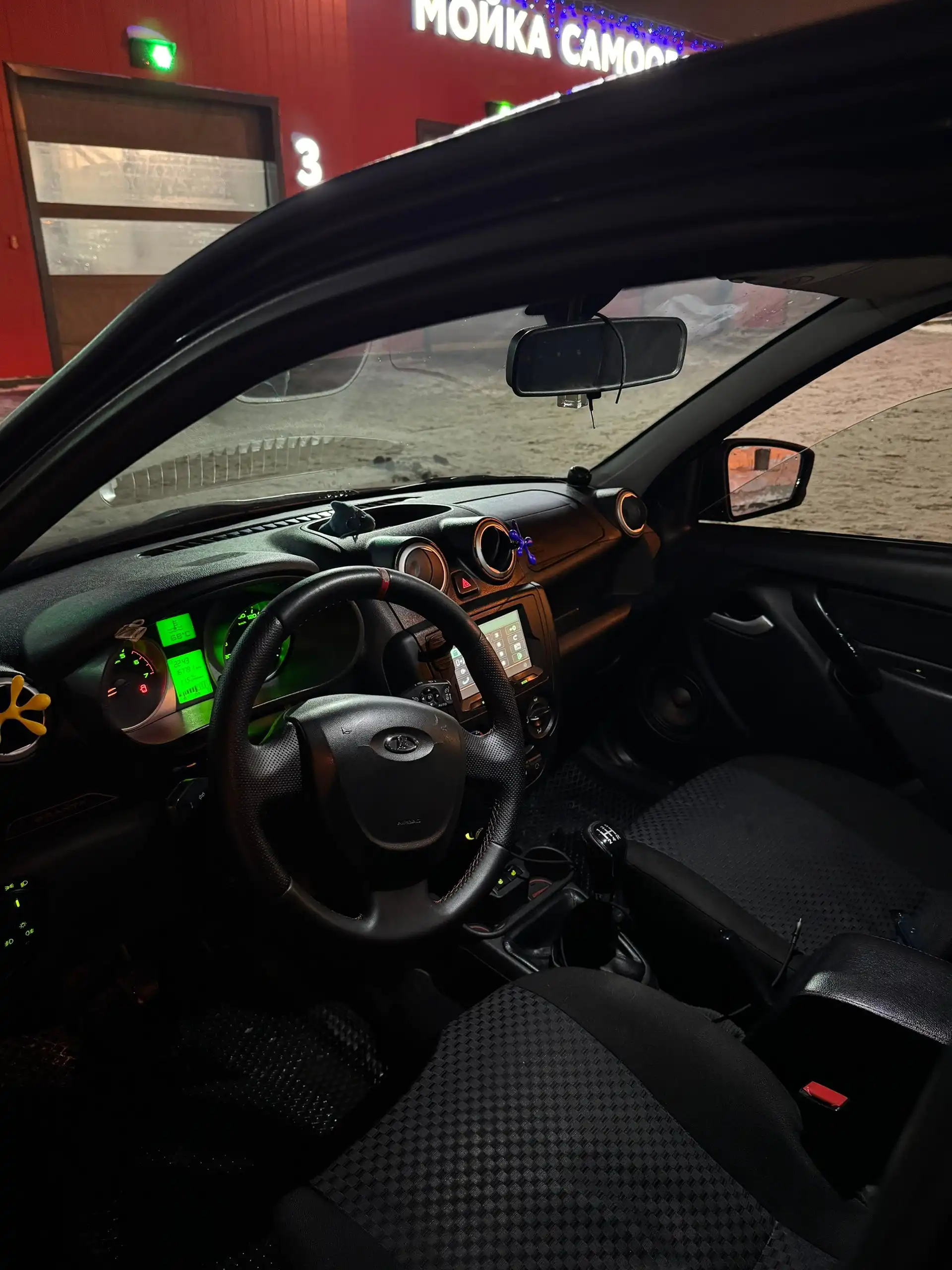 Продается LADA Granta 2015 года - Легковые автомобили (Авто) в Самара